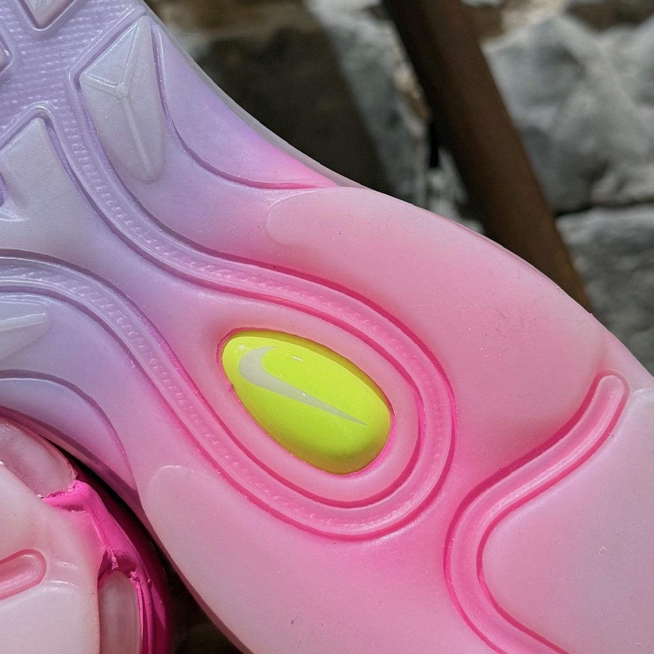 Nike × Off-White Nike X Off-White 10 Elemental Rose Serena Air Max 97 Sneaker Size US 9 / EU 42 - 7 Thumbnail