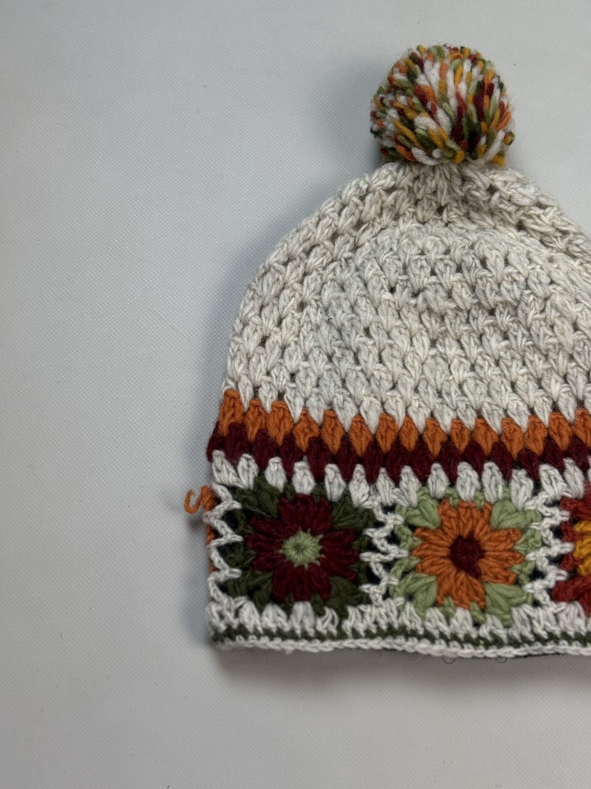 Other Pachamama Floral Pattern Hand Knitted Bobble Beanie Hat Size ONE SIZE - 9 Thumbnail