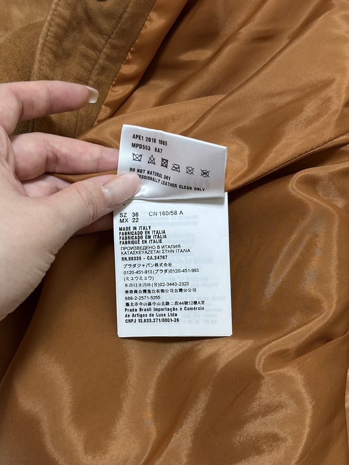 Miu Miu MIU MIU Fall Winter 2018 Studded Suede Midi Skirt Size 25" / US 0 / IT 36 - 9 Thumbnail