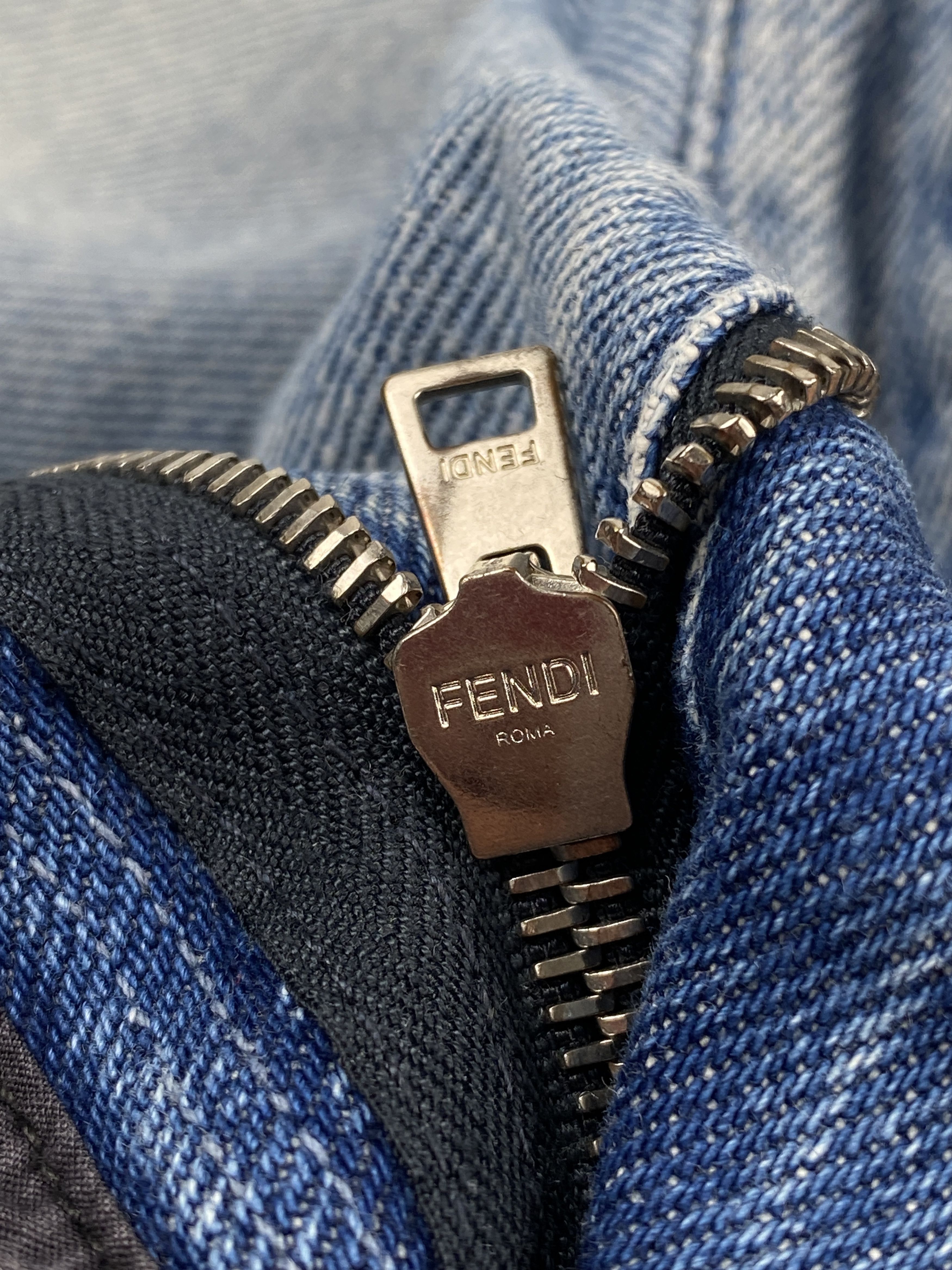 Fendi Stone Washed Jeans Size 24" / US 00 / IT 34 - 9 Thumbnail
