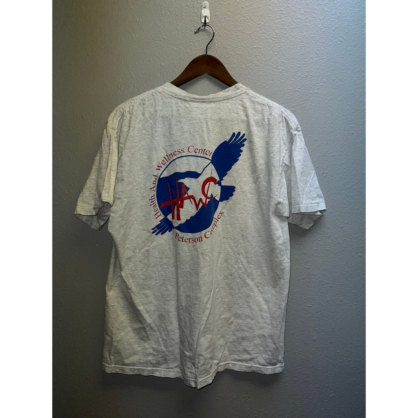 Hanes Vintage Health Wellness Shirt Peterson Complex HAWX 556 Tee Size US L / EU 52-54 / 3 - 7 Thumbnail