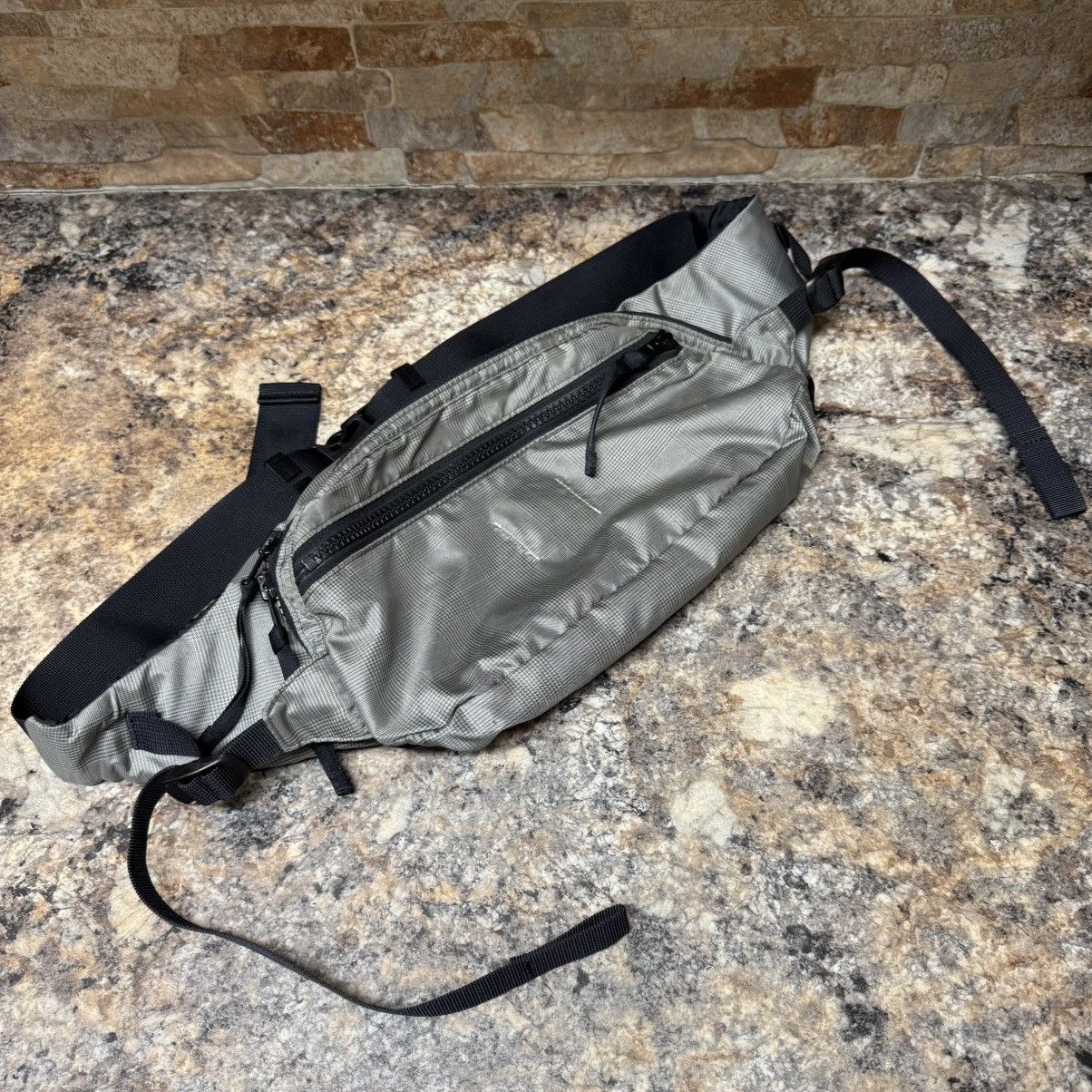 Takahiromiyashita The Soloist. Takahiro Miyashita The Soloist SAMPLE Waist Bag Size ONE SIZE - 1 Thumbnail