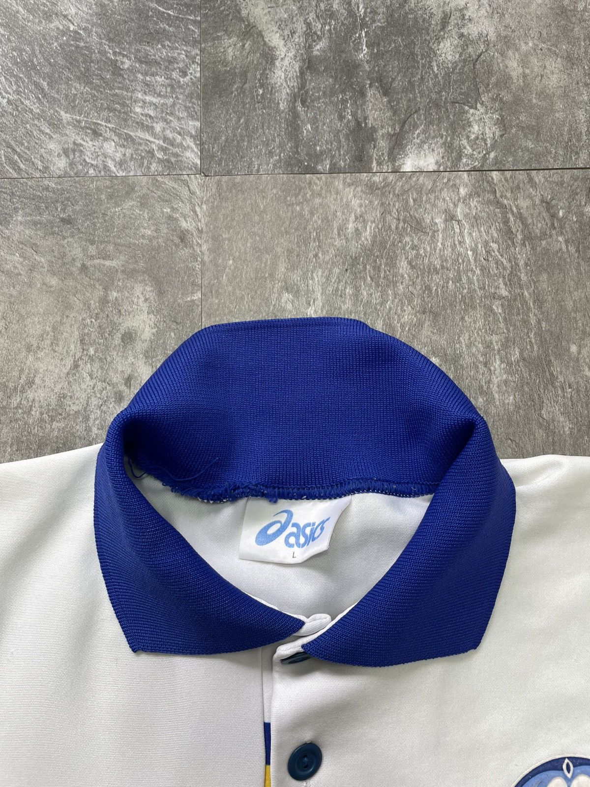 Asics Vintage Asics Leeds United 1993 1994 1995 Home Jersey Shirt Size US L / EU 52-54 / 3 - 16 Thumbnail