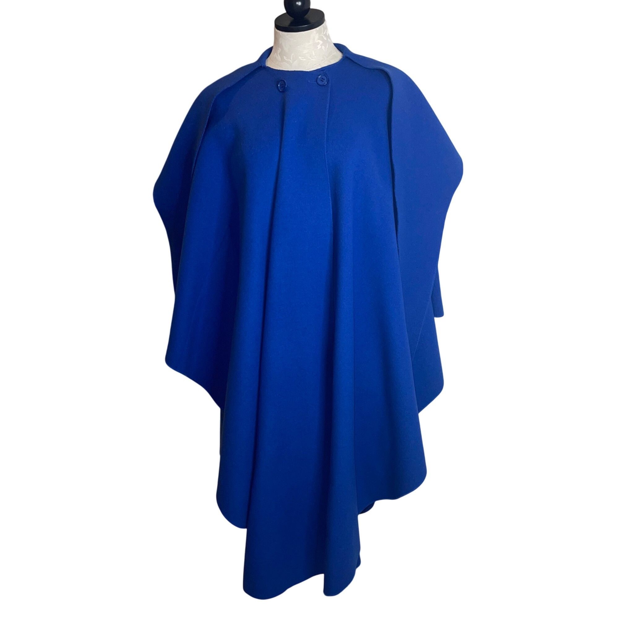 Saks Fifth Avenue Saks Fifth Avenue Vintage Womens Coat Size 4 Blue Size S / US 4 / IT 40 - 2 Thumbnail