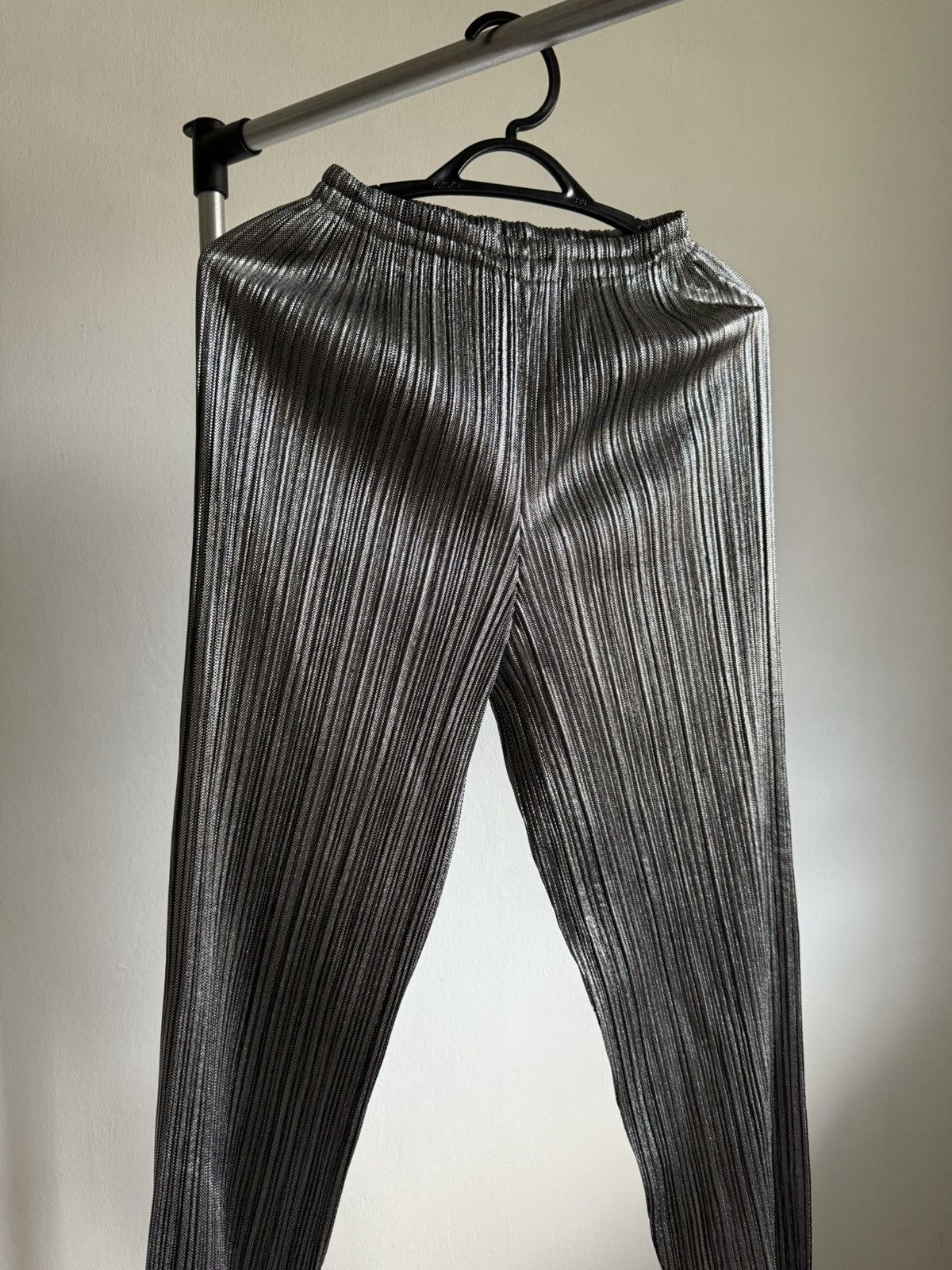 Pleats Please Issey Miyake Pleats please pleated pants Size 28" / US 6 / IT 42 - 4 Thumbnail