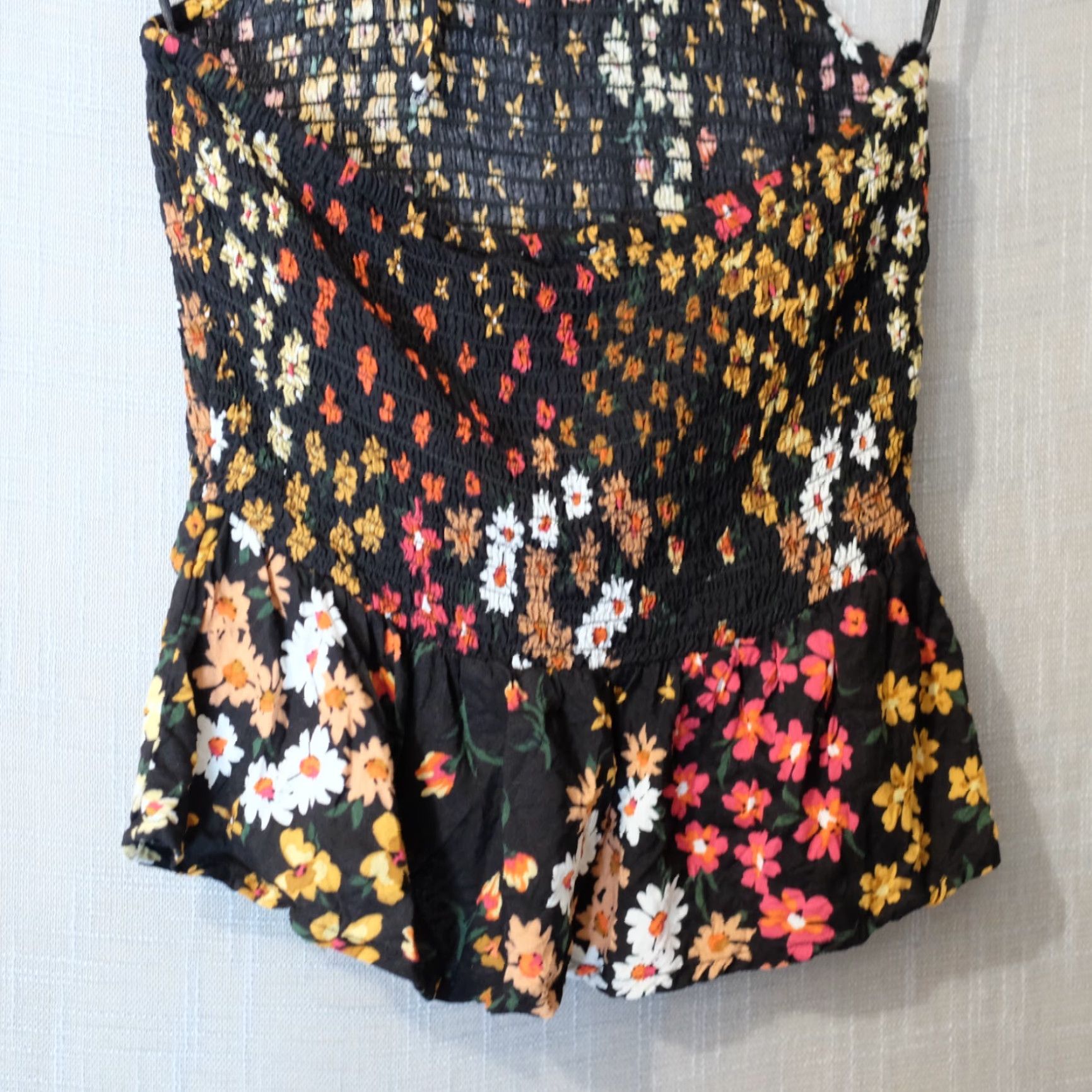 Vintage PATRONS OF PEACE Halter Top Black Floral Stretch Womens S Tank Sleeveless Slim Casual Beach Bohemian 90s (No Decade) Womens Size S / US 4 / IT 40 - 6 Thumbnail