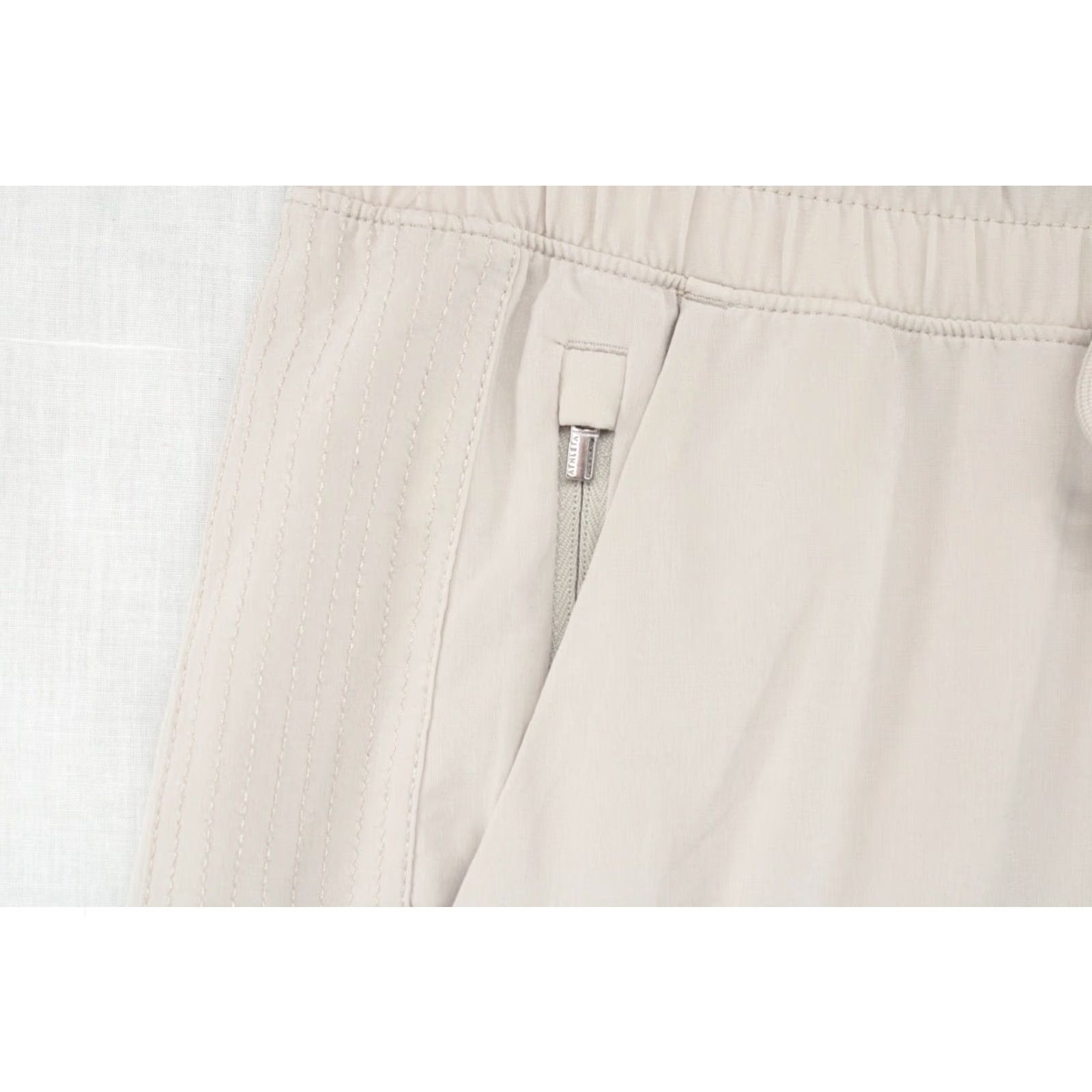 Athleta Athleta Women's Pants 6 Beige Elastic Waist Zipper Pockets Light Weight Modern Pants Adult Regular Beige Athleta Trekkie 6 Pants Womens Size 28" / US 6 / IT 42 - 6 Thumbnail