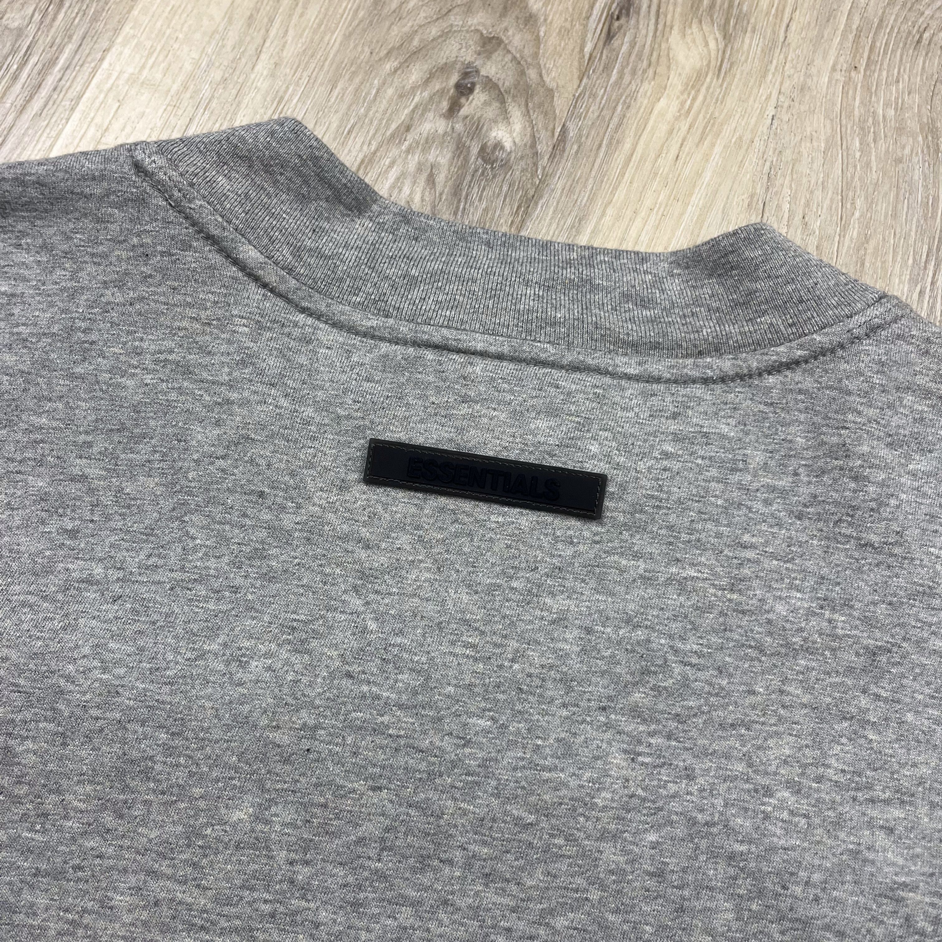 Fear of God Fear of God Essentials Long Sleeve Oversized Mock Neck Size US M / EU 48-50 / 2 - 5 Thumbnail