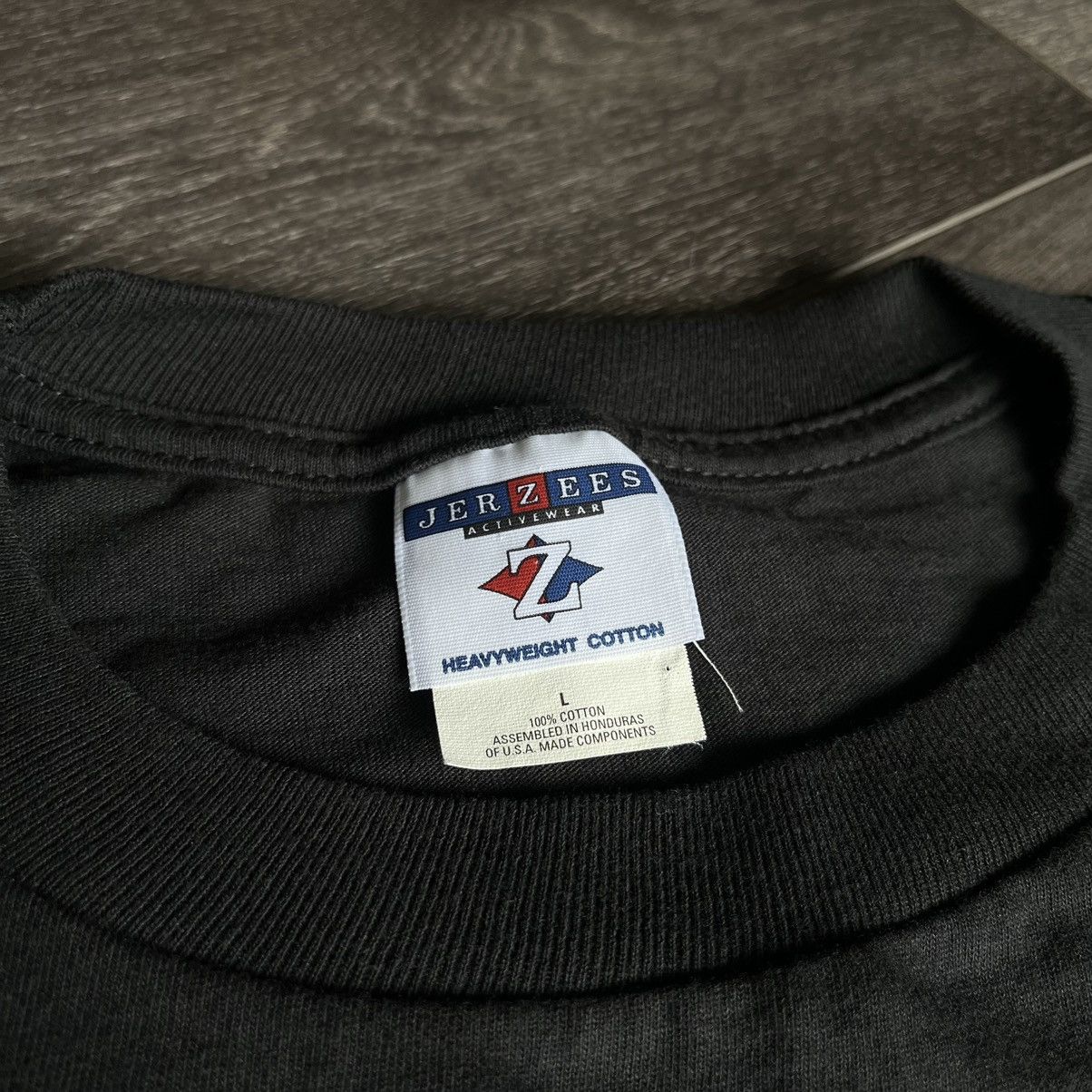 Vintage Vintage 2000s Volkswagen New Beetle Car Graphic Logo Tee Size US L / EU 52-54 / 3 - 4 Thumbnail