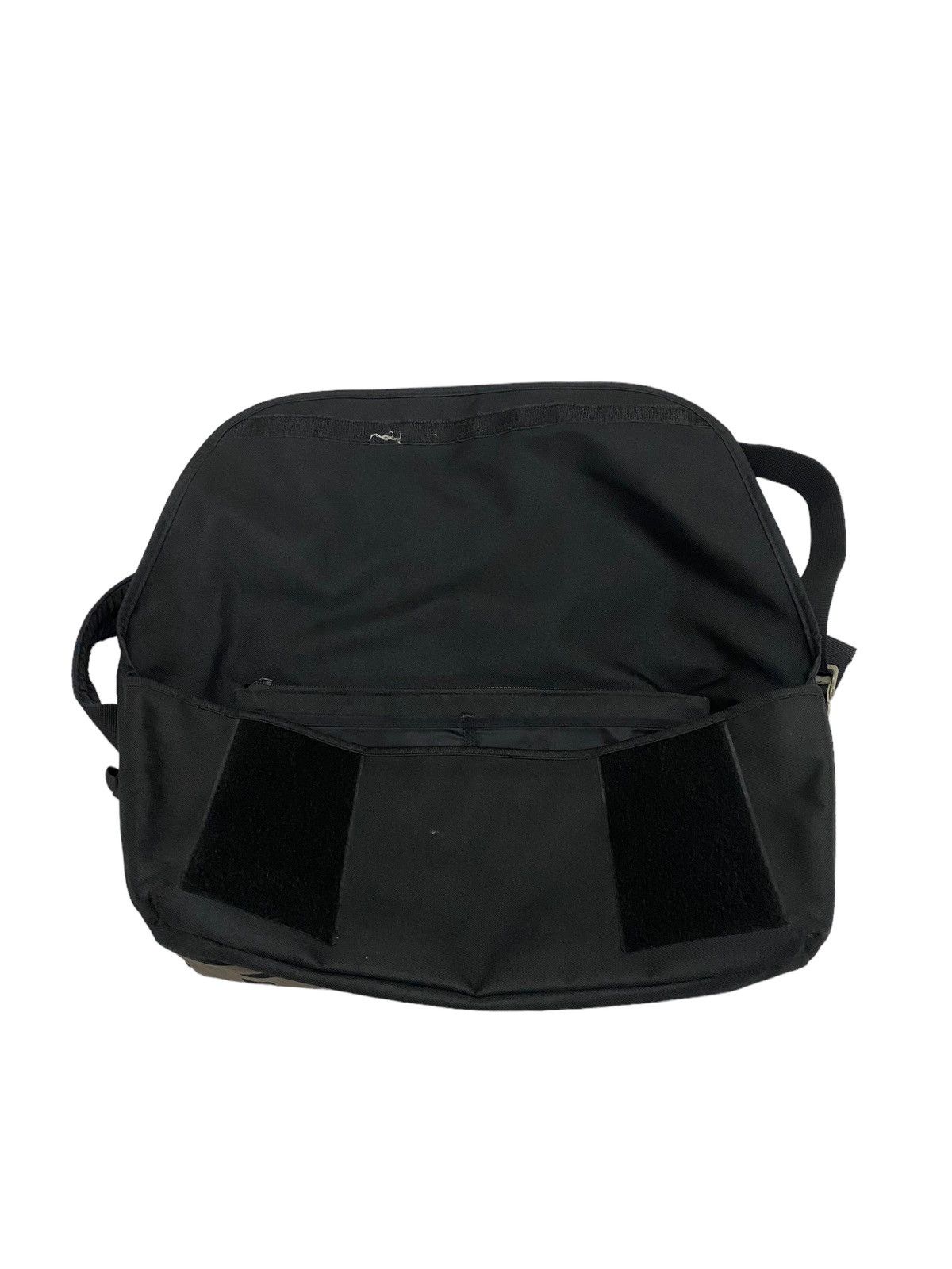 FUCT Fuct X SSDD Messenger/Sling Bag Size ONE SIZE - 9 Thumbnail