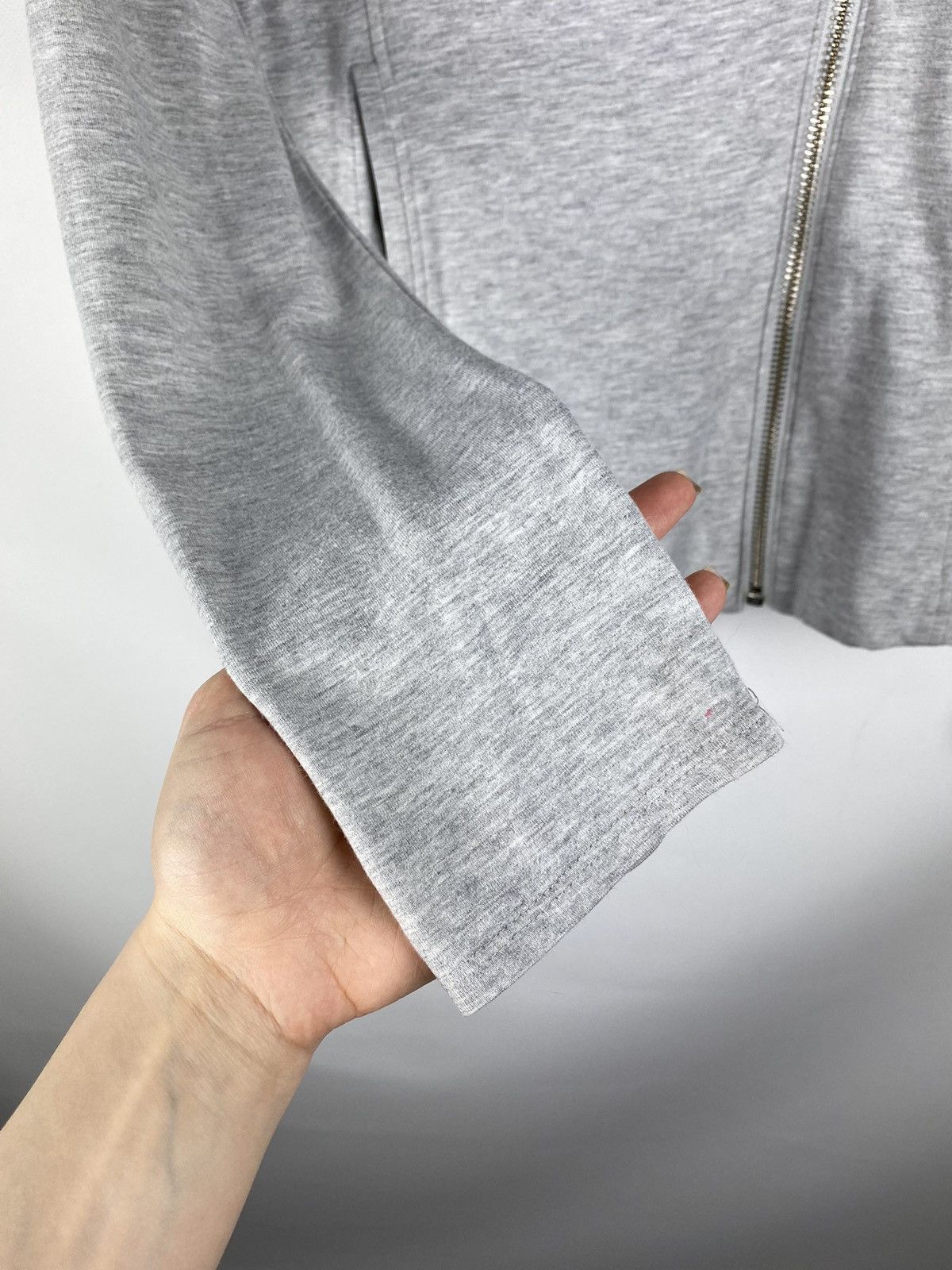 Helmut Lang Helmut Lang ladies full zip avant-garde assymetrical jacket Size L / US 10 / IT 46 - 10 Thumbnail