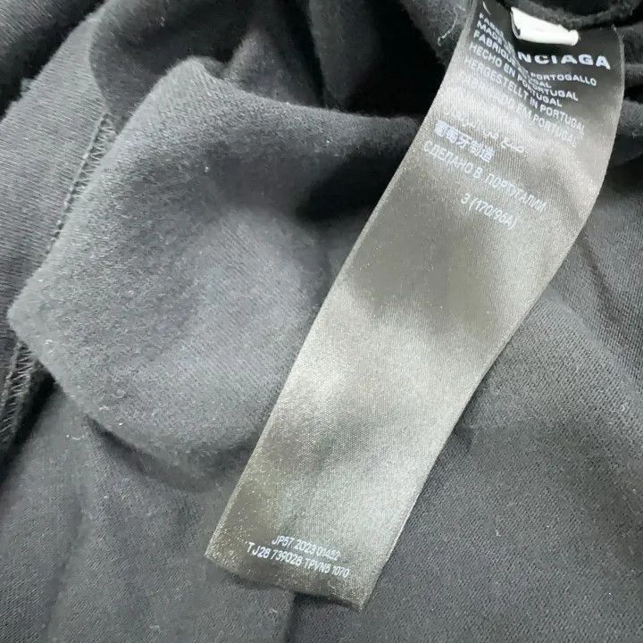 Balenciaga Balenciaga Balenciaga FW23 Black Short Sleeve Tshirt -2507 Size US L / EU 52-54 / 3 - 3 Thumbnail