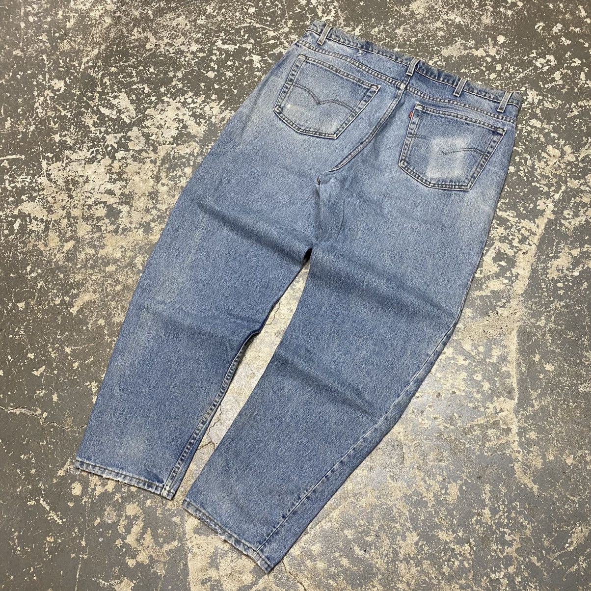 Levi's × Vintage Vintage Levi’s 550 Relaxed Fit Blue Denim Jeans USA 90s Size US 40 / EU 56 - 2 Thumbnail