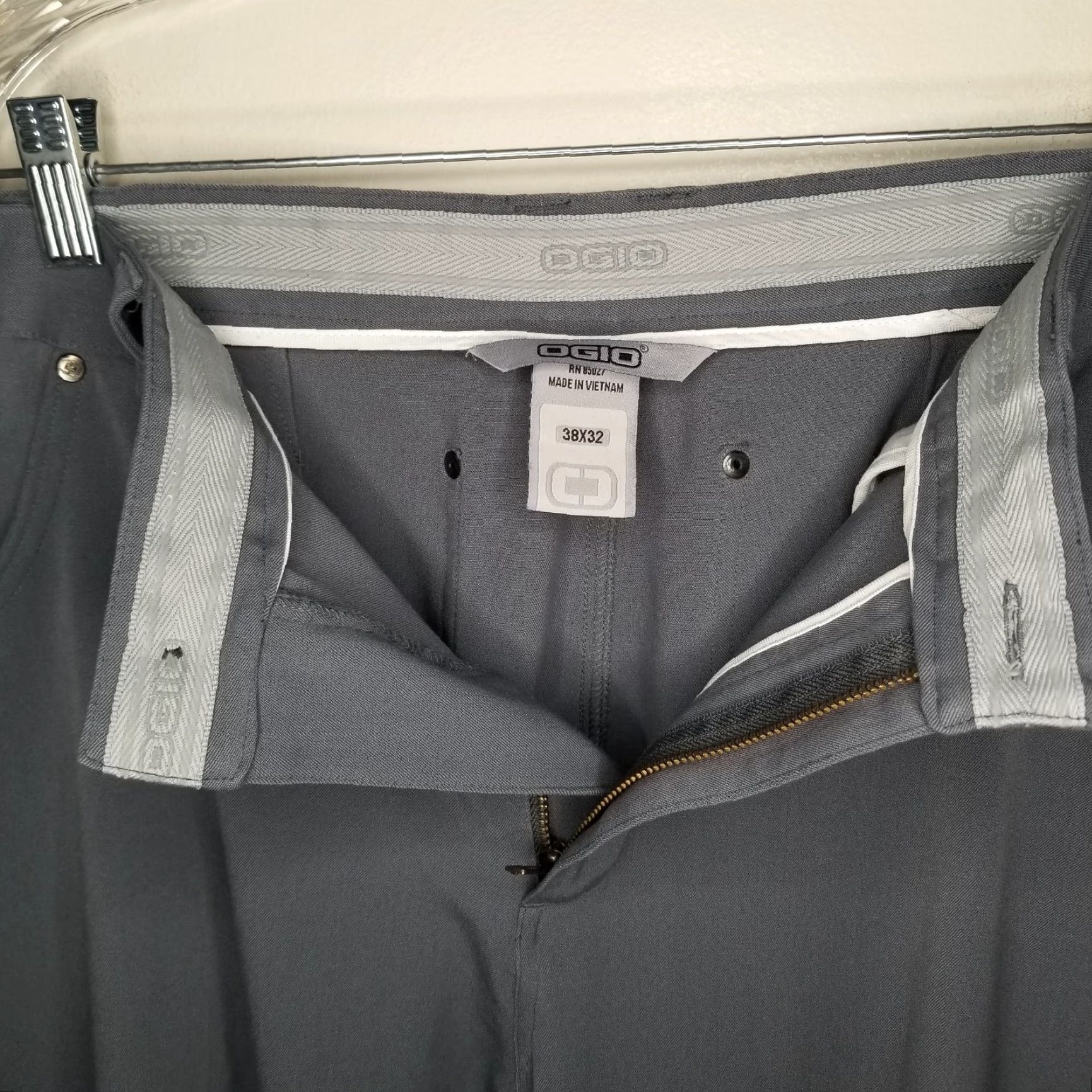 Vintage OGIO Mens Chino Golf Pants 38x32 Gray Regular Size Mens 38 Inseam 32 Gray Chino OGIO Pants Men's Golfwear Size US 38 / EU 54 - 3 Thumbnail