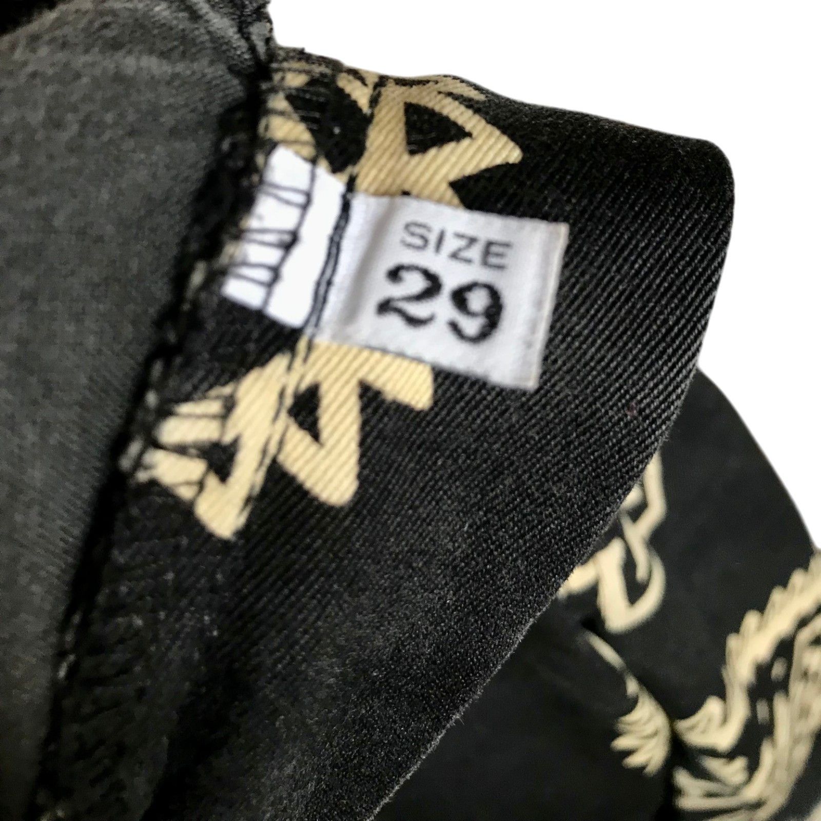 Moschino Vintage Moschino Bandana Print Jeans 90s Archival Peace Size 28" / US 6 / IT 42 - 8 Thumbnail