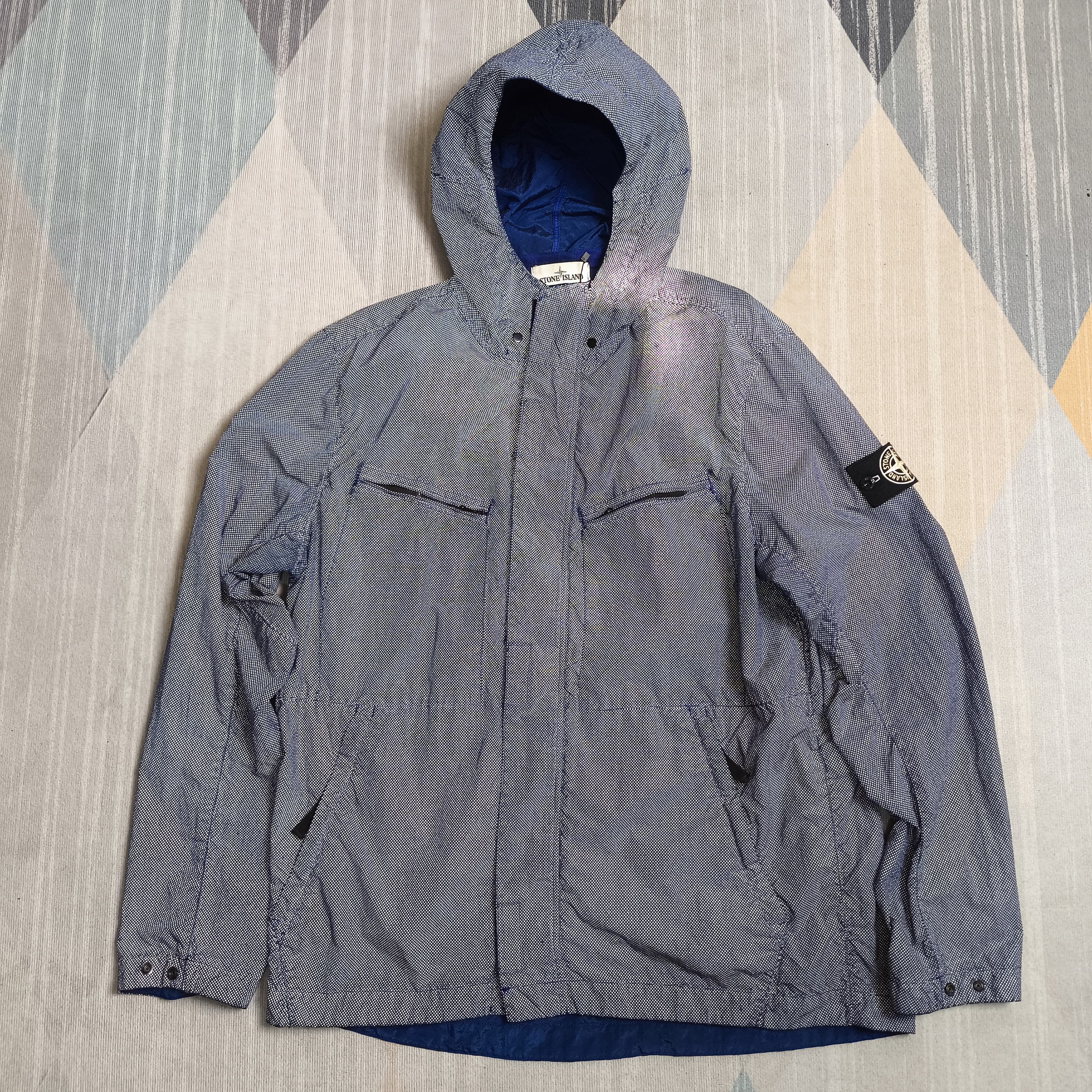 Stone island pixel reflective