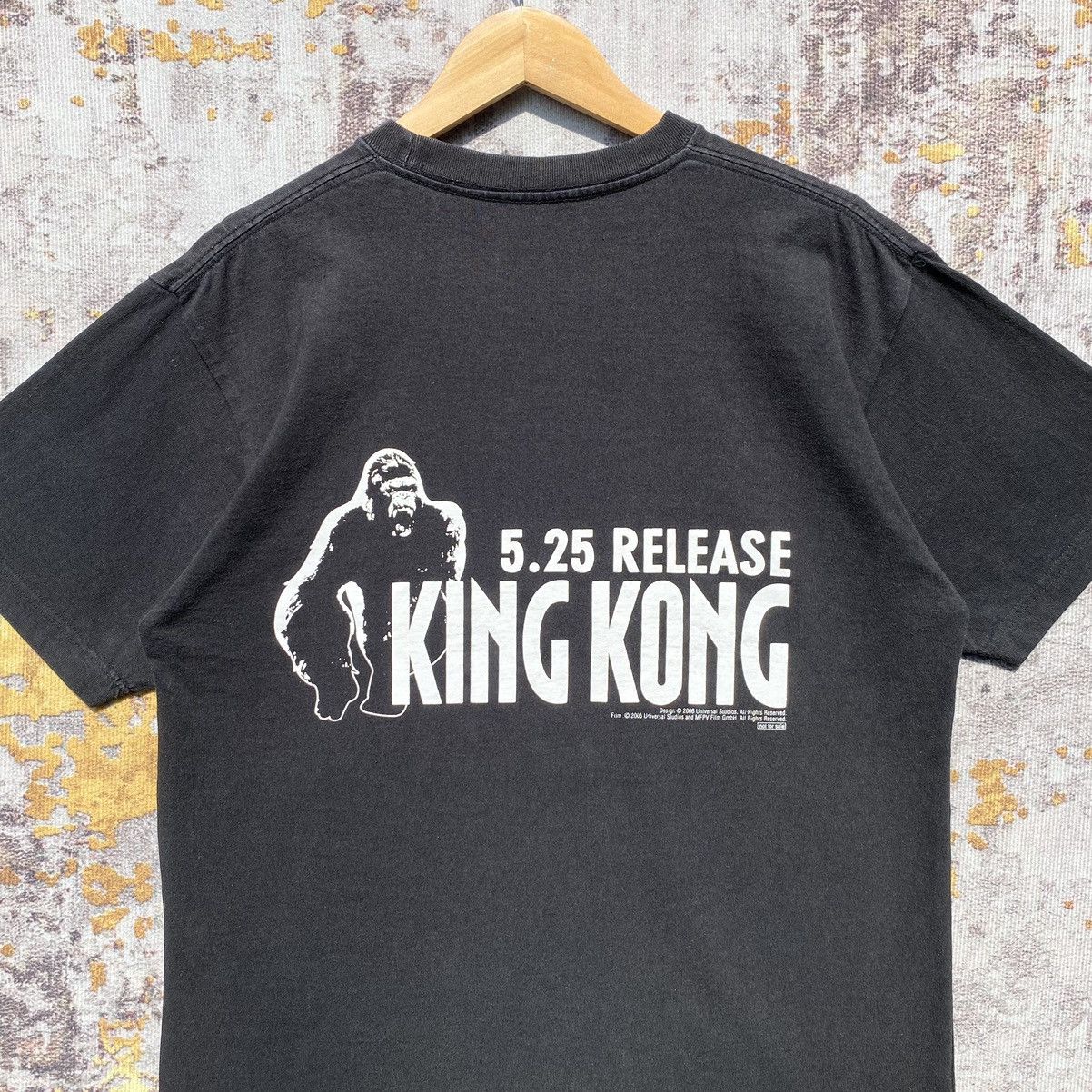 Vintage Vintage 2005 King Kong Movie Promotional Shirt Universal Size US M / EU 48-50 / 2 - 7 Thumbnail