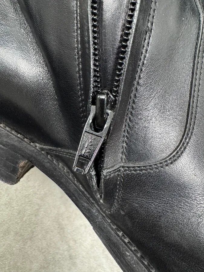 Saint Laurent Paris Saint Laurent Black Leather Zip Boots Size US 9 / EU 42 - 9 Thumbnail