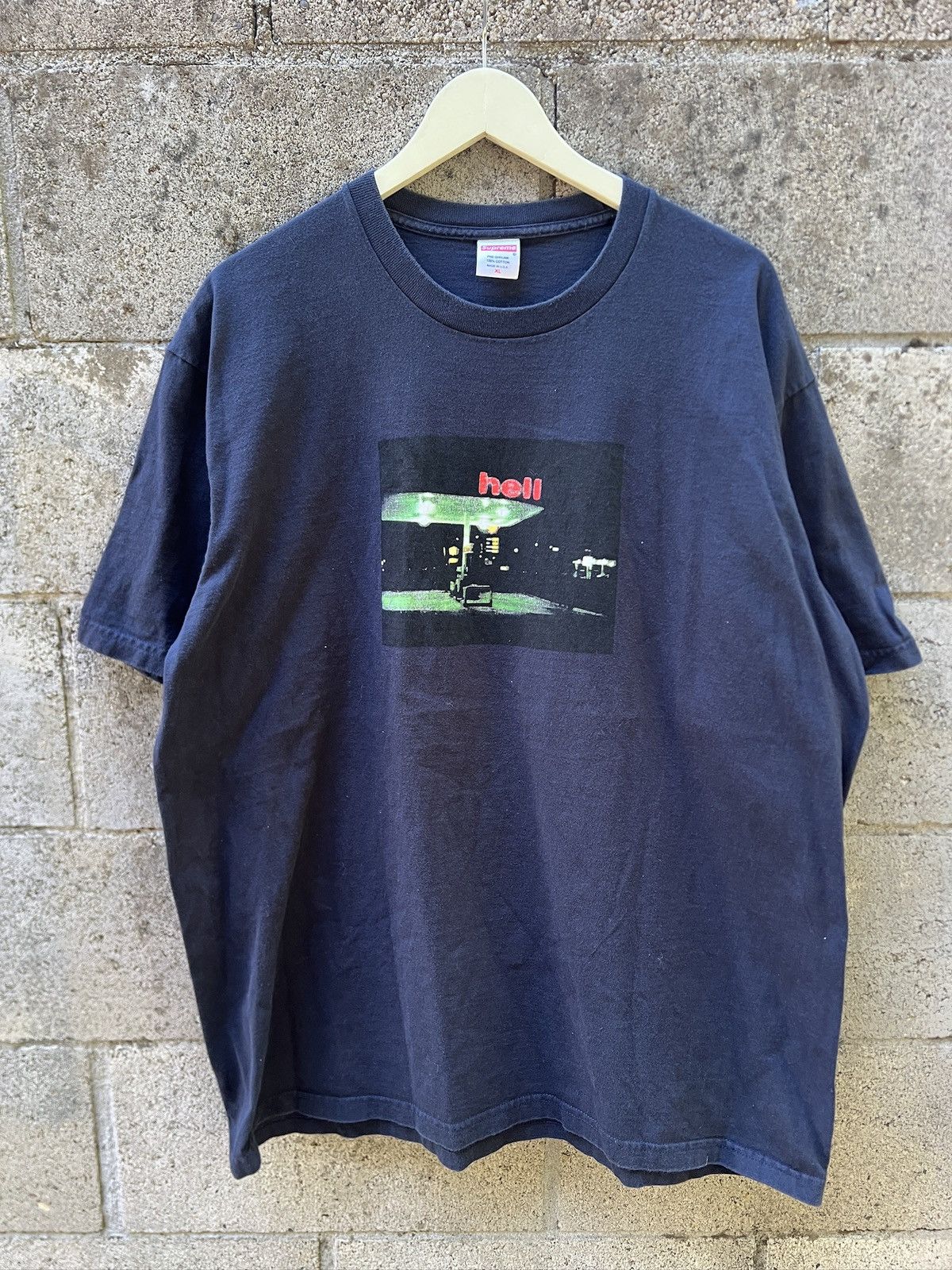 Supreme Supreme ‘Hell’ Graphic Tee FW23 Size US XL / EU 56 / 4 - 2 Thumbnail