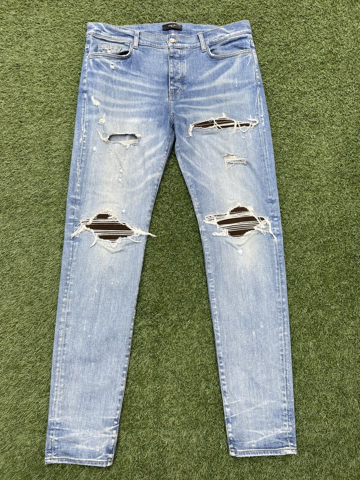 Amiri Size 40 - Amiri Blue Denim Brown Patch Jeans $1090 Retail Size US 40 / EU 56 - 1 Thumbnail