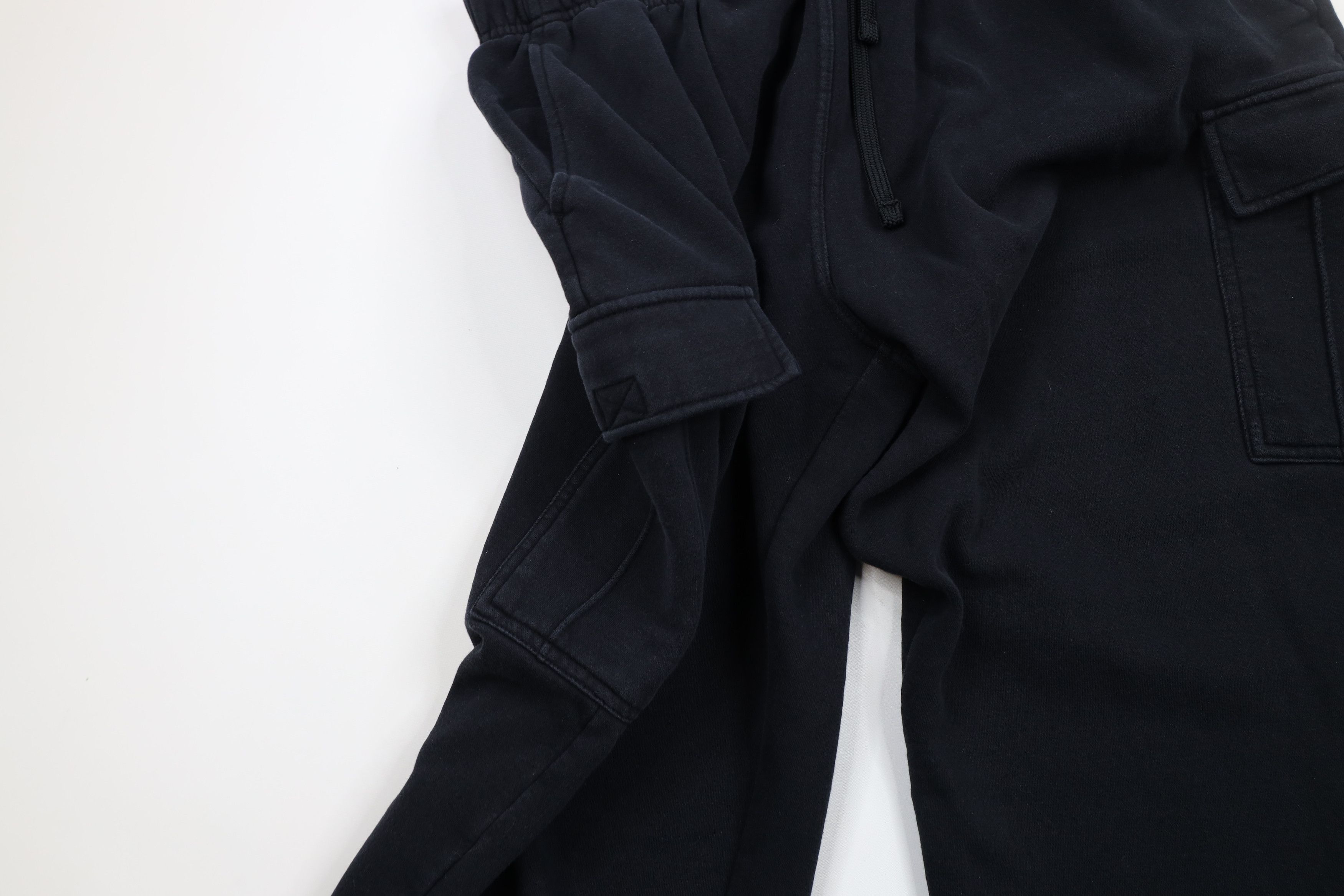 Vintage Vintage 90s Streetwear Fit Wide Leg Cargo Sweatpants Black Size 36 - 5 Thumbnail