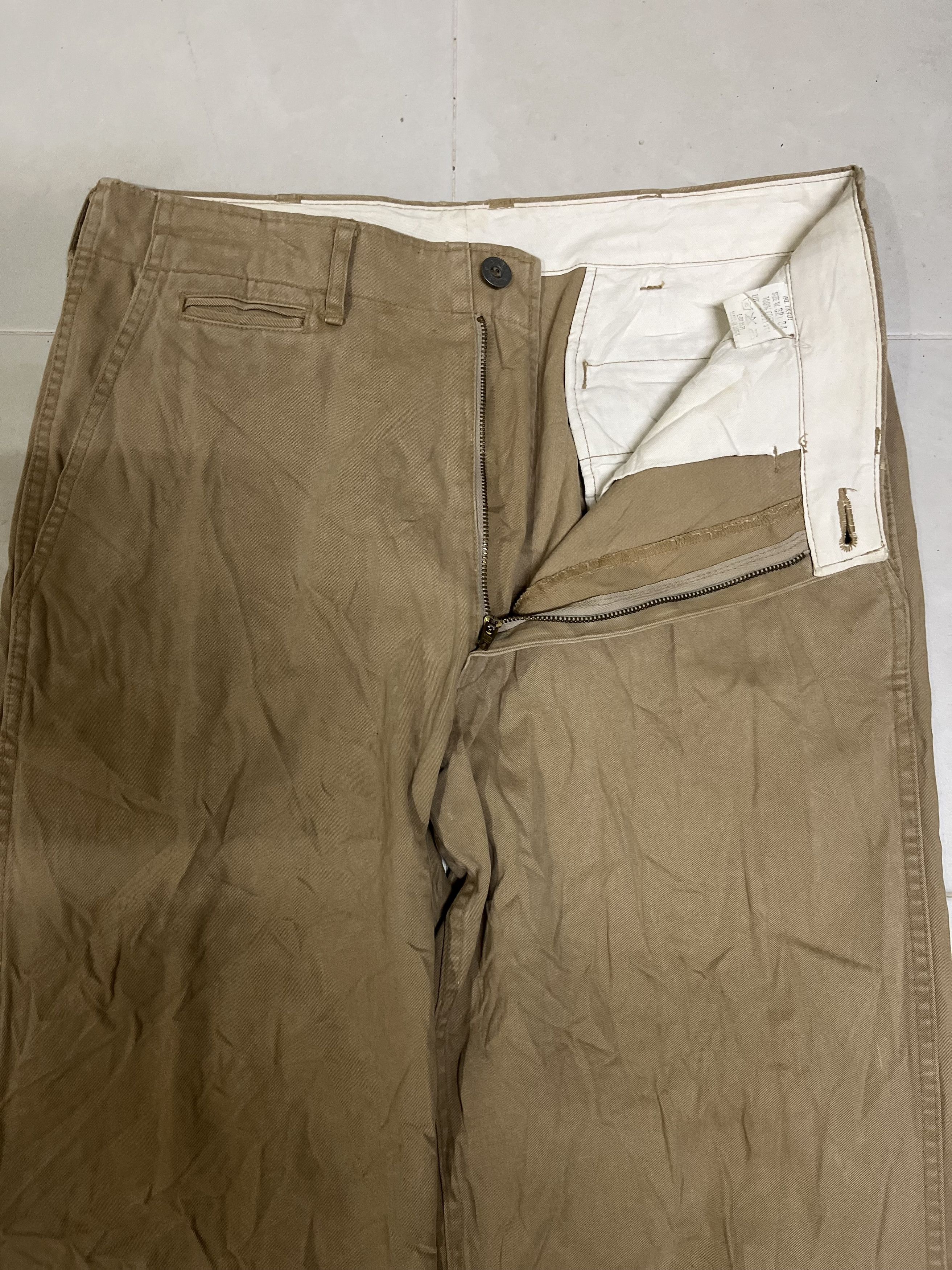 Japanese Brand Vintage U.S Army Trouser Khaki Pant Baggy Buzz Rickson Style Size US 34 / EU 50 - 2 Thumbnail