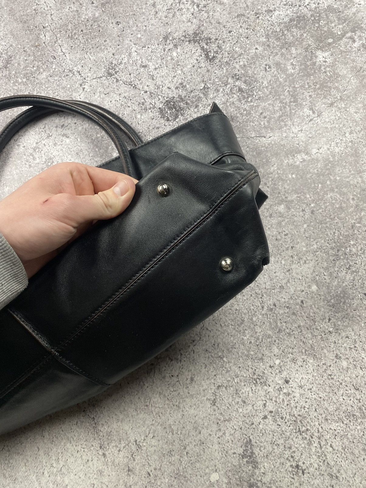 Designer × Tod's × Vintage Vintage 90s Tod’s leather shoulder/hand bag with fringes Size ONE SIZE - 8 Thumbnail