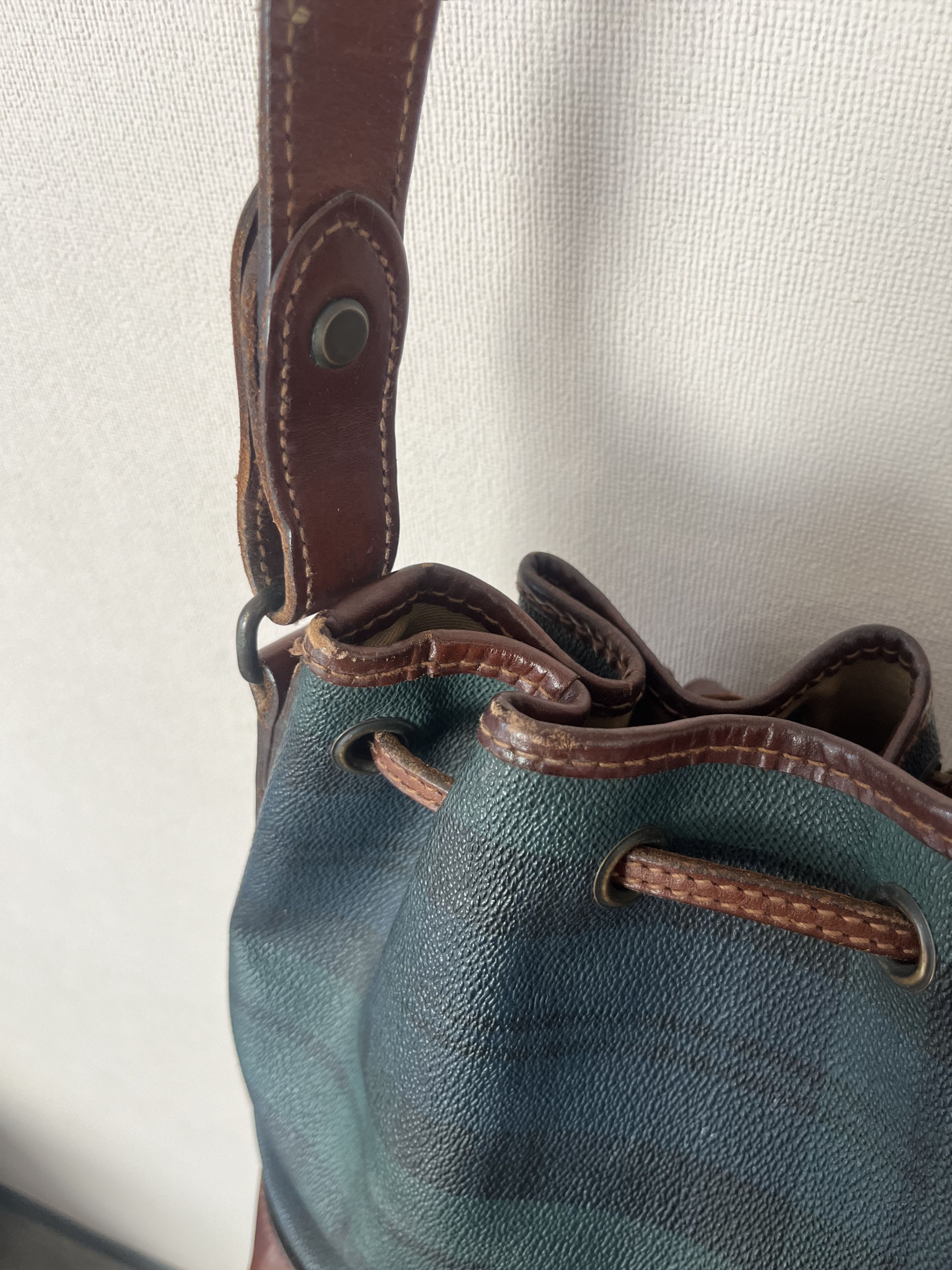 Polo Ralph Lauren VNTG Polo Ralph Lauren Blackwatch Plaid Leather Bucket Bag Size ONE SIZE - 11 Thumbnail