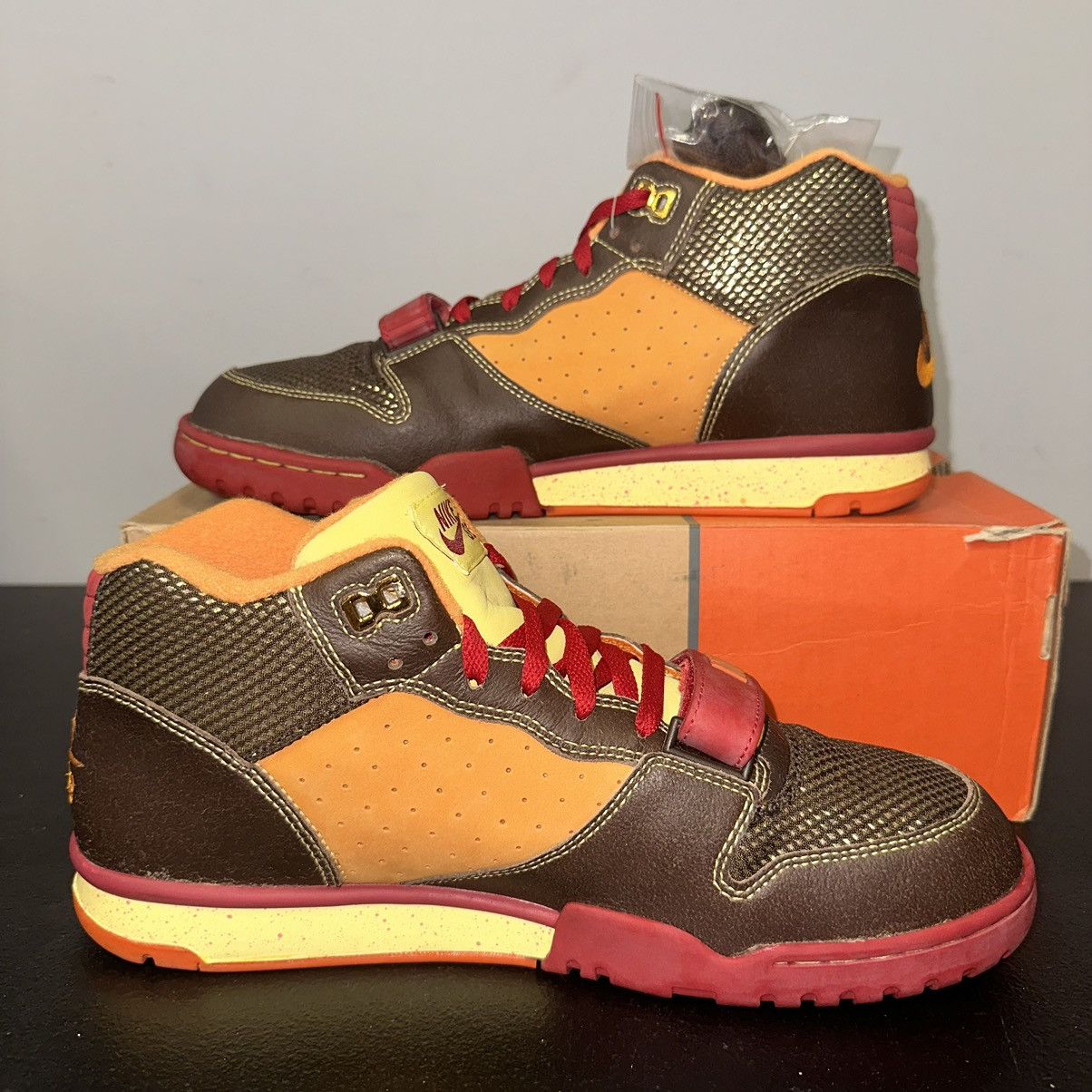 Nike Nike Air Trainer 1 SB Huf-Gold Digger 2005 Size 13 Size US 13 / EU 46 - 2 Thumbnail