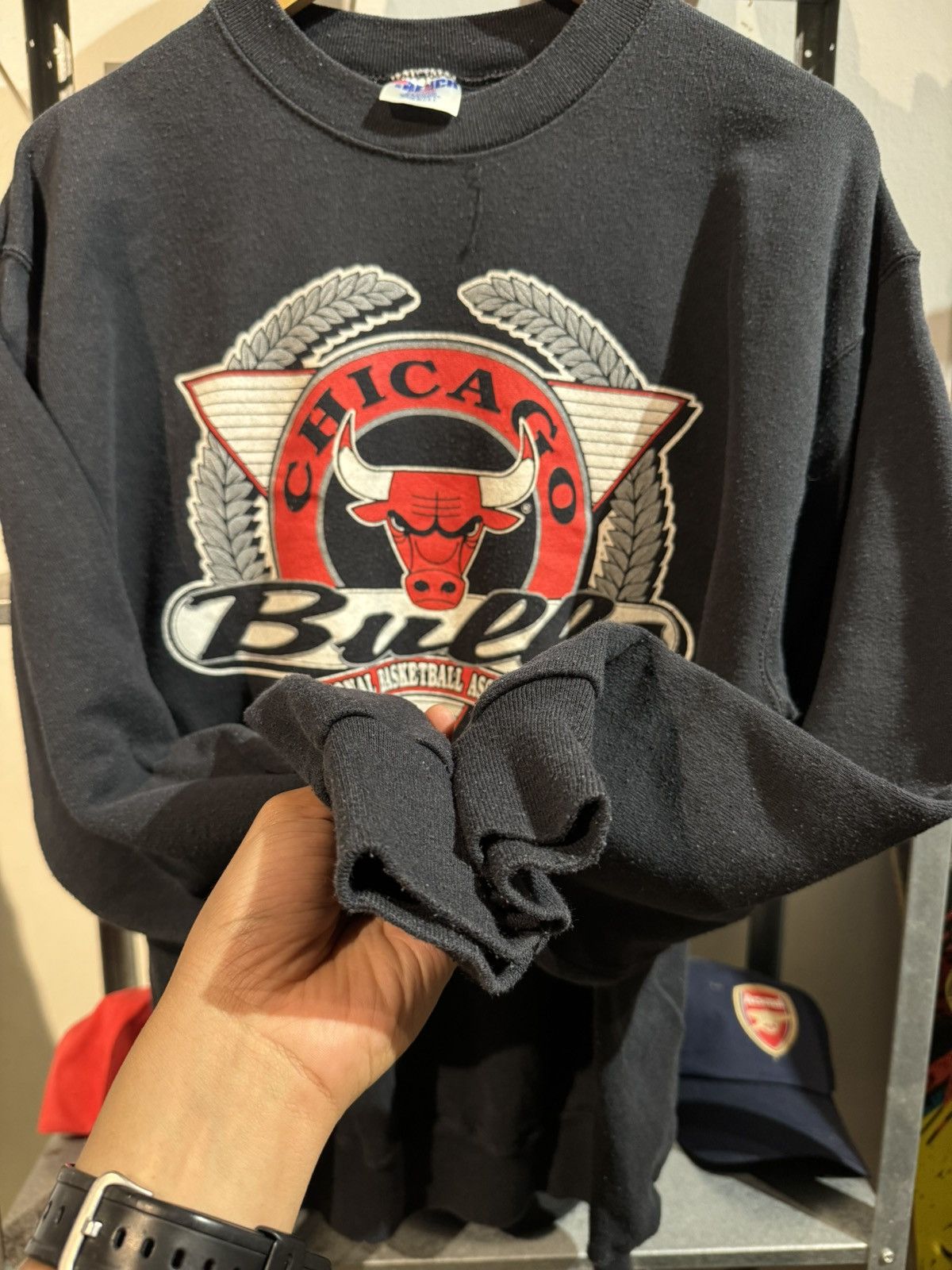 NBA Vintage 90s Chicago Bulls 1992 Black Crewneck Sweatshirt Size US L / EU 52-54 / 3 - 5 Thumbnail
