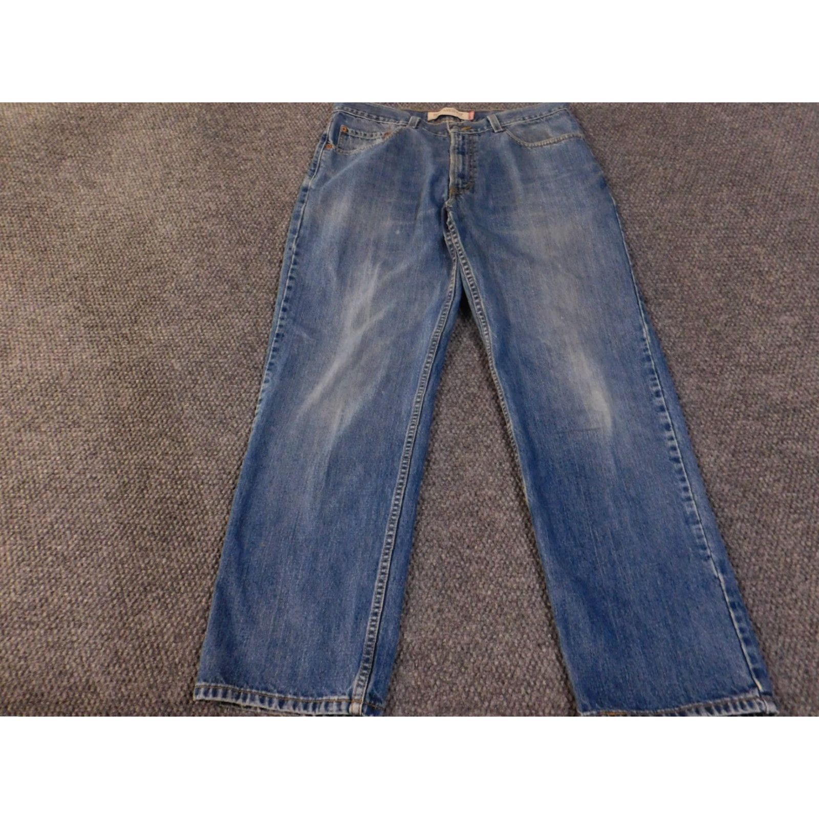 Levi's Levi's Jeans 550 Levi's 550 Jeans Men's 34x30 Blue Medium Wash Relaxed Fit Zip Fly 5-Pocket Denim Regular Inseam 30 Vintage No Size US 34 / EU 50 - 2 Thumbnail