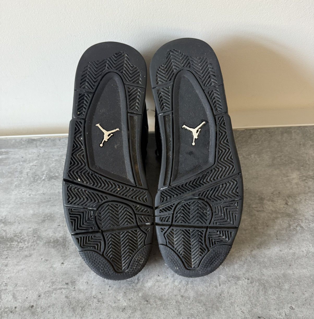 Jordan Brand Jordan 4 “Black cat” Size US 9.5 / EU 42-43 - 4 Thumbnail