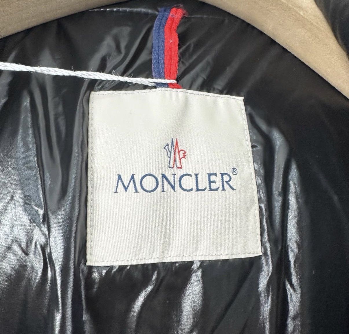 Moncler Moncler Black Shiny Down Jacket K12 Size S / US 4 / IT 40 - 4 Thumbnail