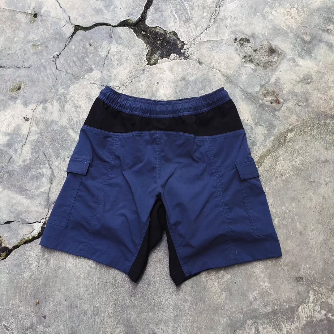 Nike ACG NIKE ACG EMBROIDERY LOGO MOUNTAIN SHORTS Size US 28 / EU 44 - 4 Thumbnail