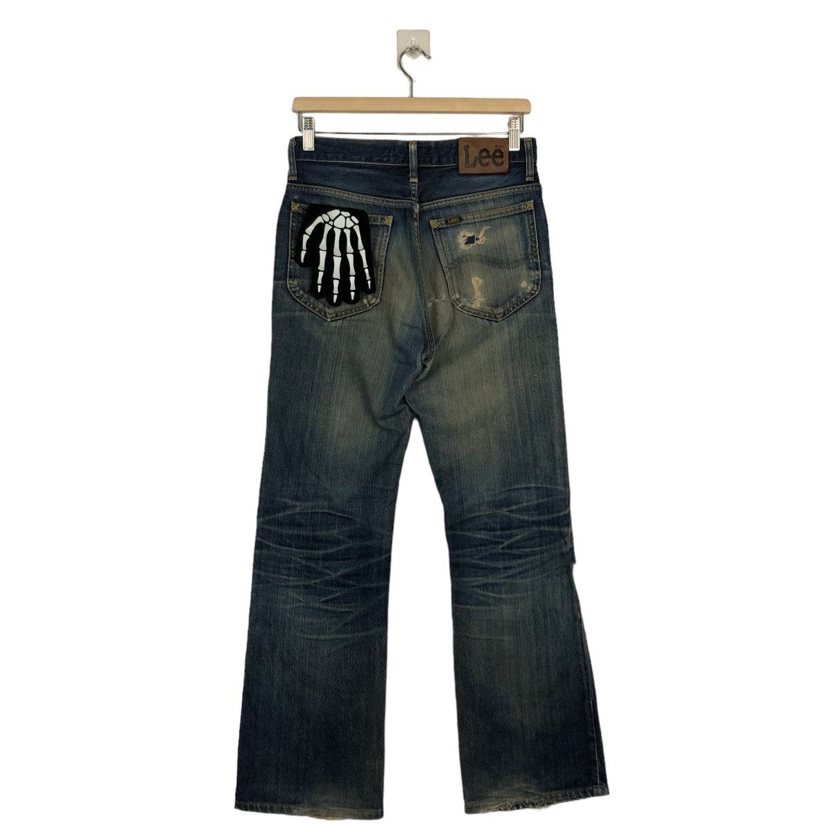 Japanese Brand 🔥90’s LEE RIDERS DISTRESSED JEANS DENIM BOWCUT DESIGN Size US 28 / EU 44 - 6 Thumbnail