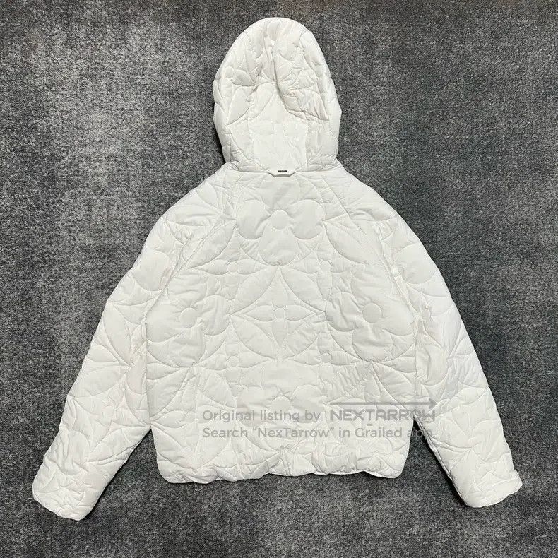 Louis Vuitton Louis Vuitton White three-flower cotton-padded jacket Size US M / EU 48-50 / 2 - 2 Thumbnail