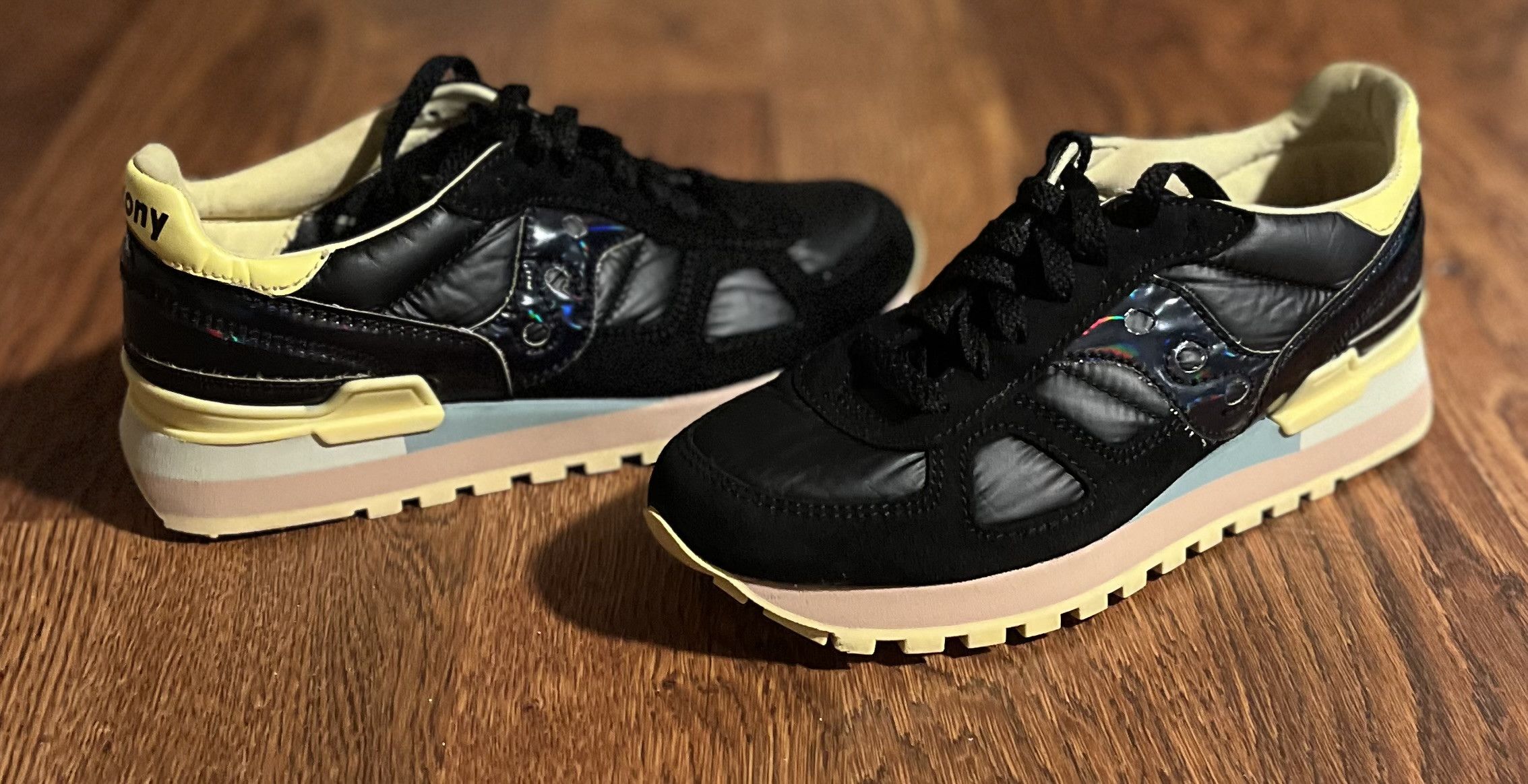 Saucony Saucony Shadow 500 Black Iridescent Sneakers Size US 6.5 / IT 36.5 - 1 Thumbnail