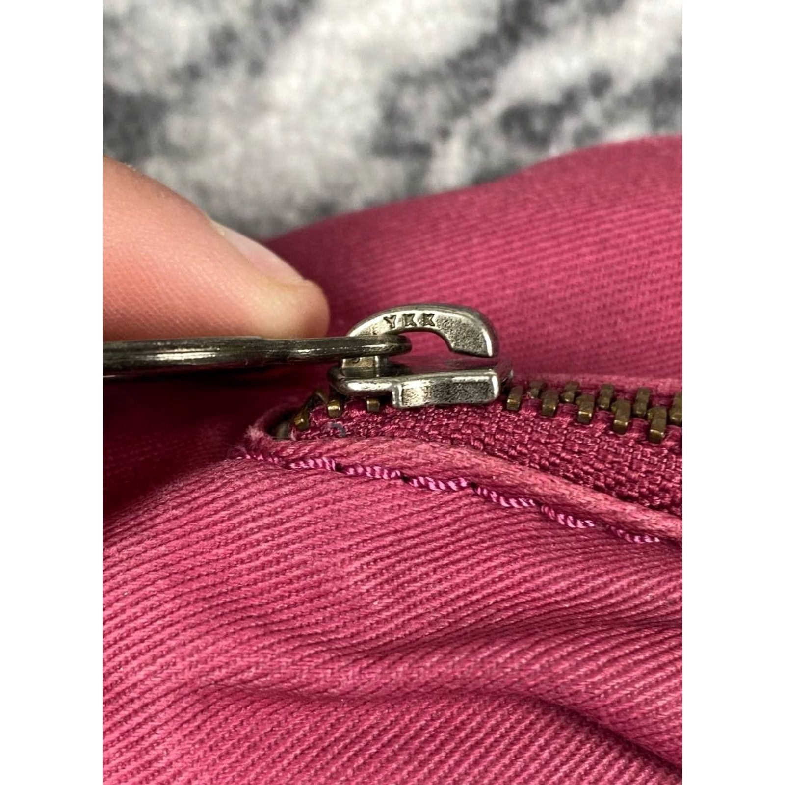 Diesel VINTAGE Diesel Metal Logo Mini Hanbag Shoulder Bag Women Pink Leather Zipper 00s Y2K Size ONE SIZE - 4 Thumbnail