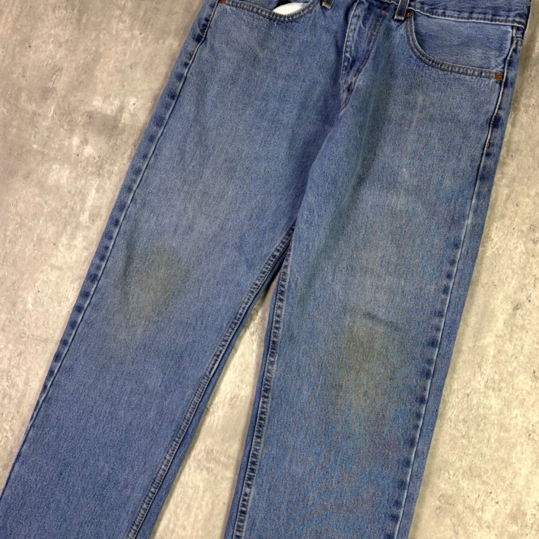 Levi's Levis 505 Regular Fit Straight Leg Blue Denim Jeans Mens 32x32 Medium Wash 90s Vintage Theme 90s Mens Size US 32 / EU 48 - 8 Thumbnail