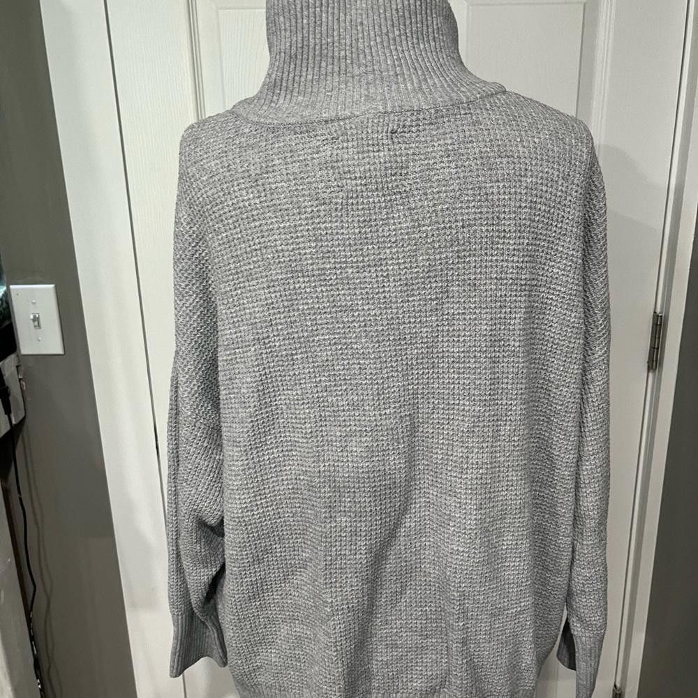 Designer Aerie oversized cowl neck sweater Size L / US 10 / IT 46 - 6 Thumbnail