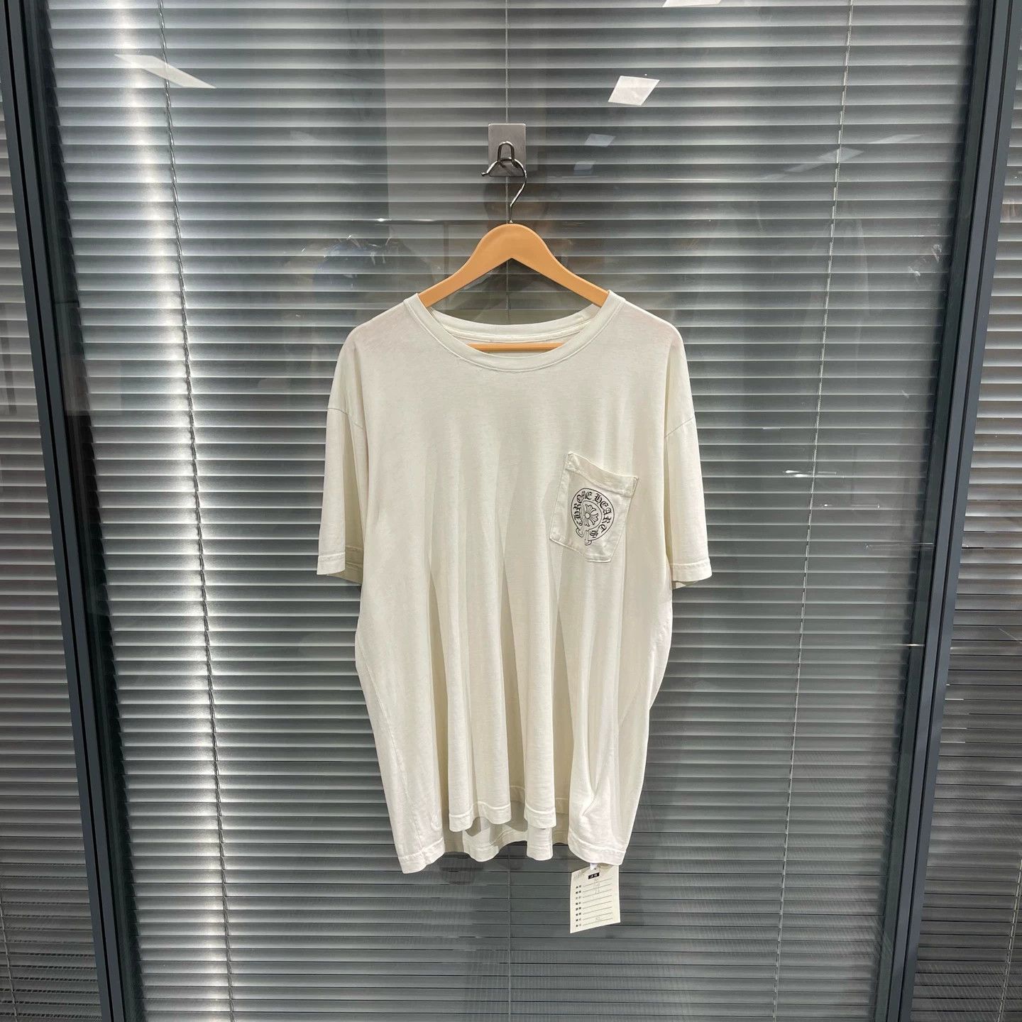 Chrome Hearts Chrome Hearts LV Cross Tee XL 9/10 (collar flaw) Size US XL / EU 56 / 4 - 2 Thumbnail