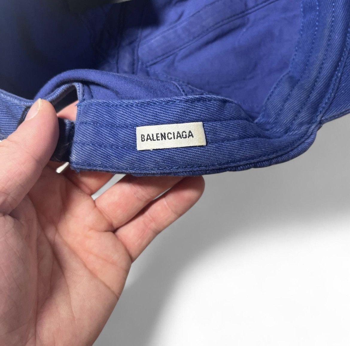 Balenciaga Balenciaga distressed political campaigns hat Size ONE SIZE - 4 Thumbnail