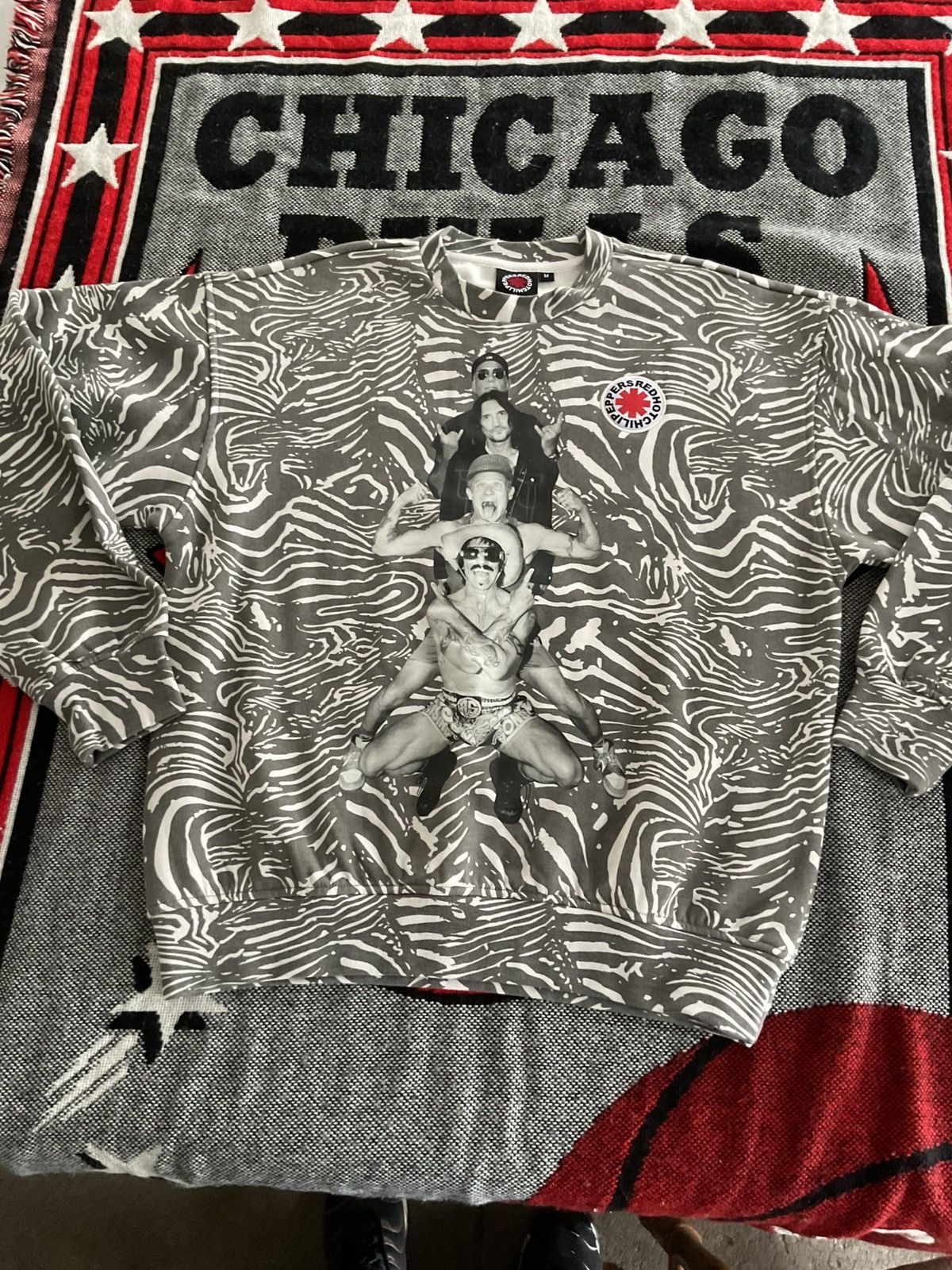 Other Red hot chilli peppers crewneck sweater medium Size US M / EU 48-50 / 2 - 2 Thumbnail