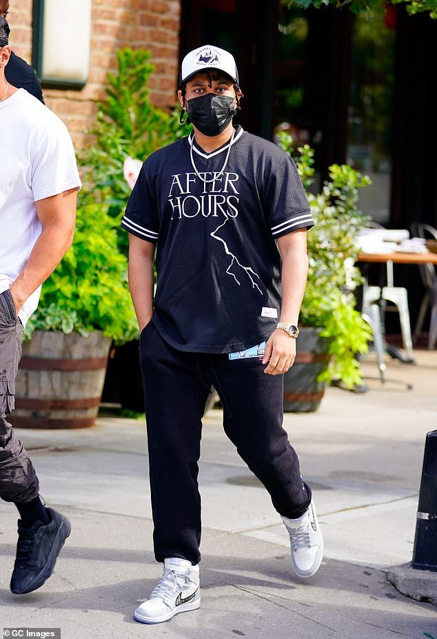 Mitchell & Ness The Weeknd x Mitchell & Ness After Hours Baseball Jersey Size US XL / EU 56 / 4 - 3 Thumbnail