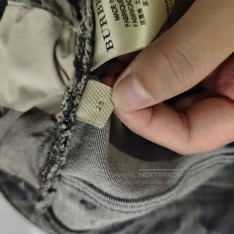 Burberry Burberry Women's Gray Denim Jeans Size S. Size 26" / US 2 / IT 38 - 5 Thumbnail