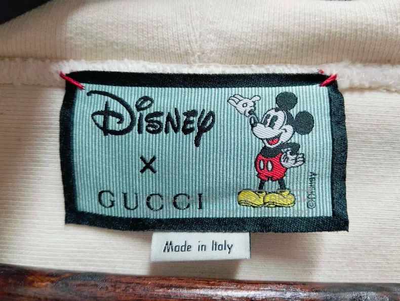 Gucci Gucci Mickey Hooded Sweatshirt Size L / US 10 / IT 46 - 3 Thumbnail