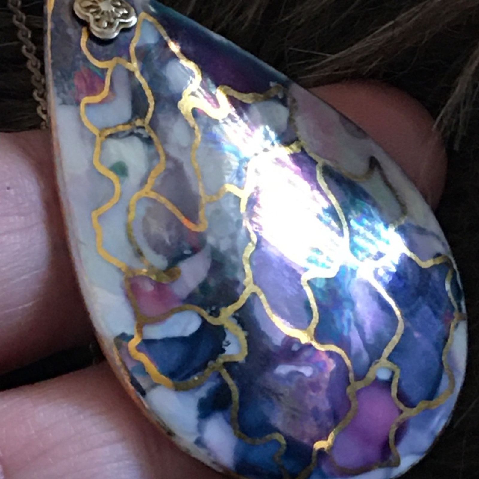 Vintage Vintage hand painted ceramic pendant on chain Size ONE SIZE - 7 Thumbnail