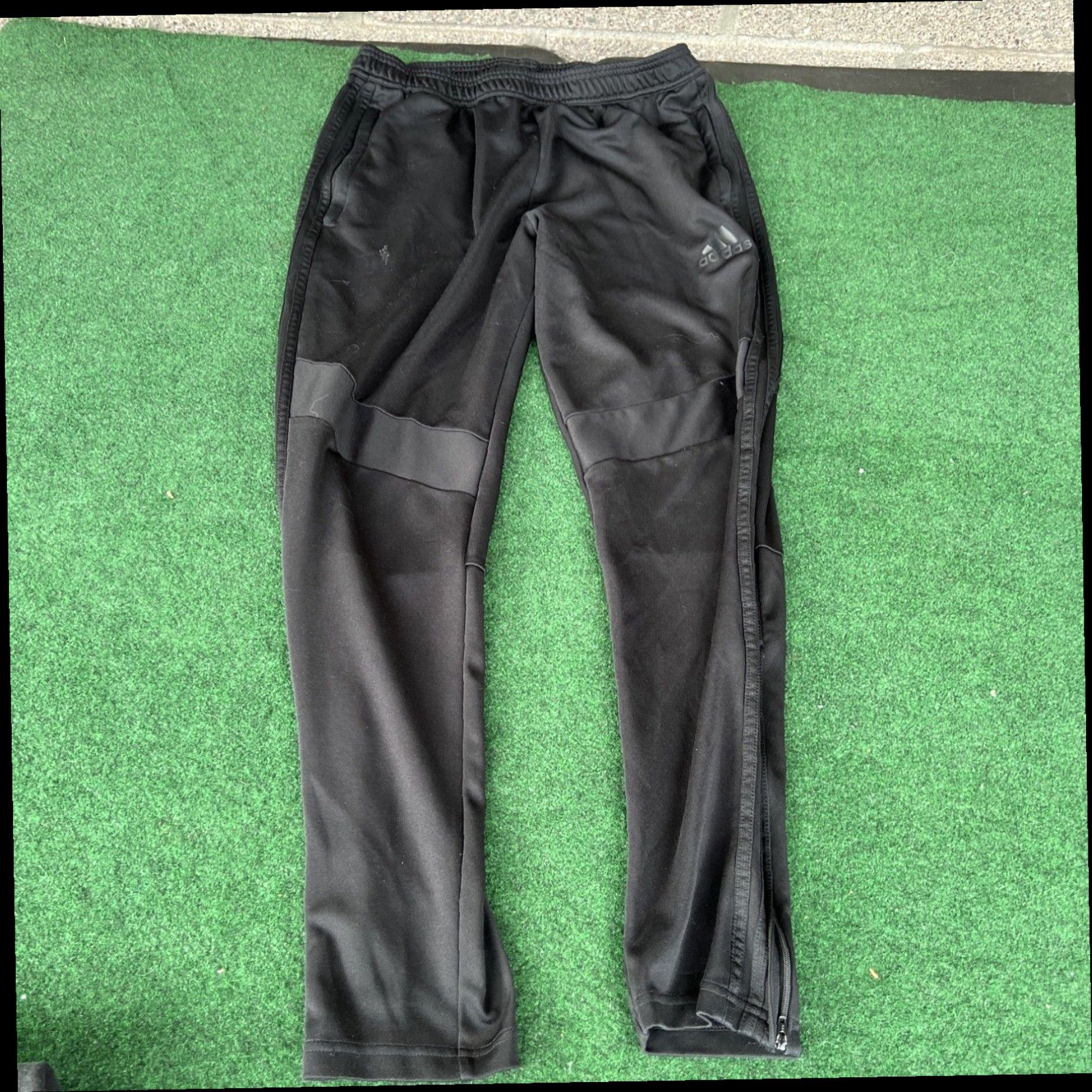 Adidas Pre-owned Adult Active wear Adidas track Pants man's Size L Size US 33 - 1 Thumbnail