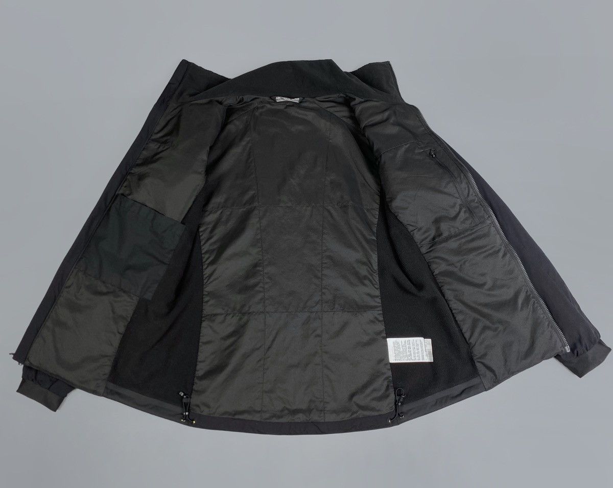Arc'teryx Women's AW22 Arc'teryx Atom Jacket Black Insulated Size XS Size XS / US 0-2 / IT 36-38 - 12 Thumbnail