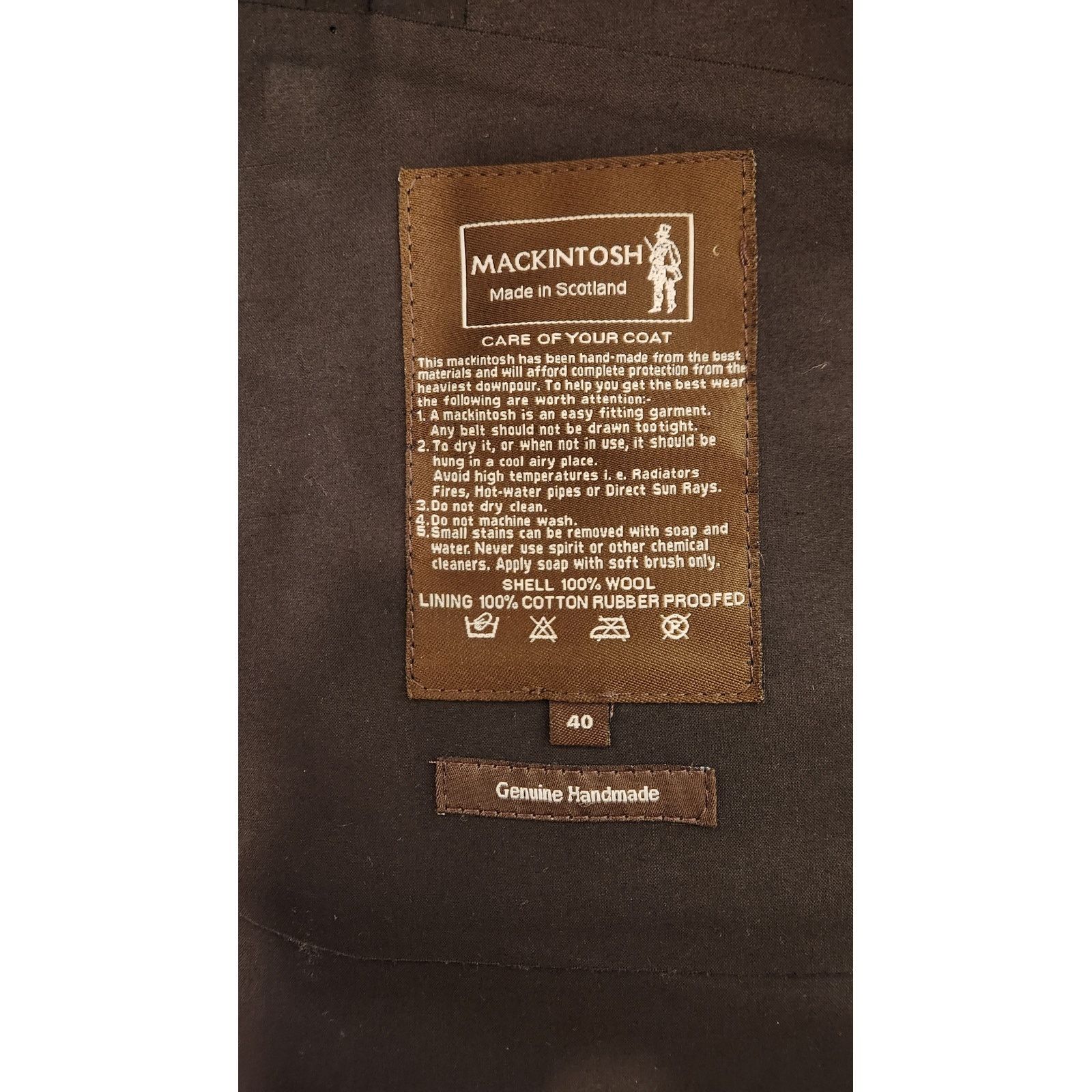 Mackintosh Mackintosh 104 Pinstripe Wool Overcoat (Made in Scotland) Size US M / EU 48-50 / 2 - 4 Thumbnail